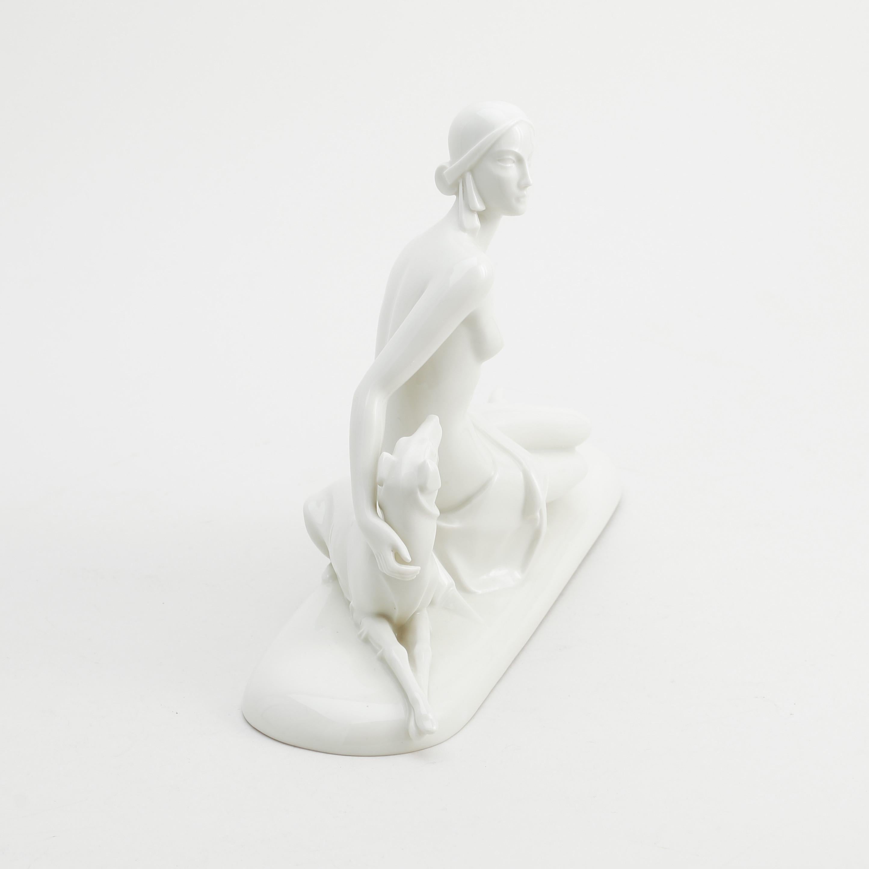 Allemand Sculpture Art déco de Gerhard Schliepstein pour Rosenthal, nommée « Diana » en vente