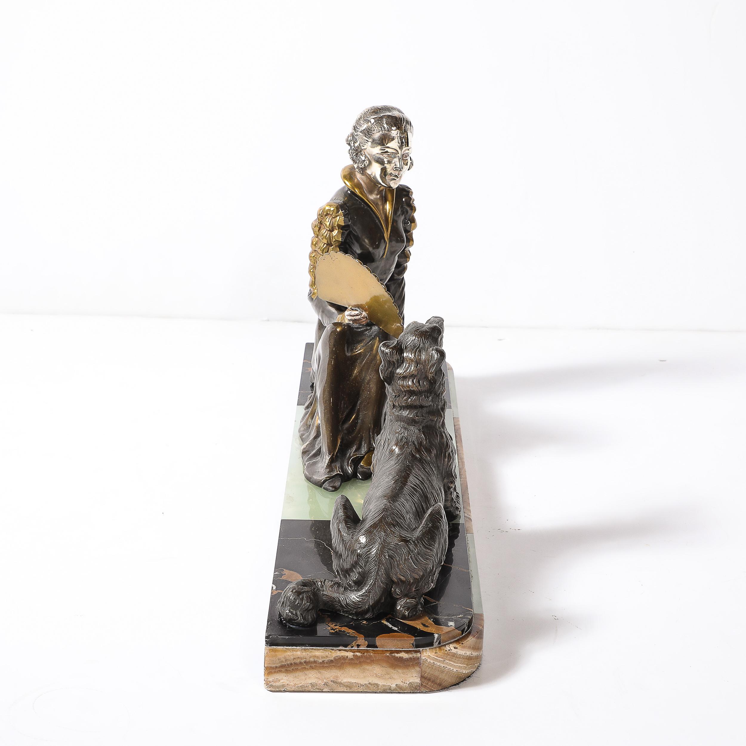 Scultura Art Déco di Limousin raffigurante donna seduta con cane su base di marmo esotico in vendita 6