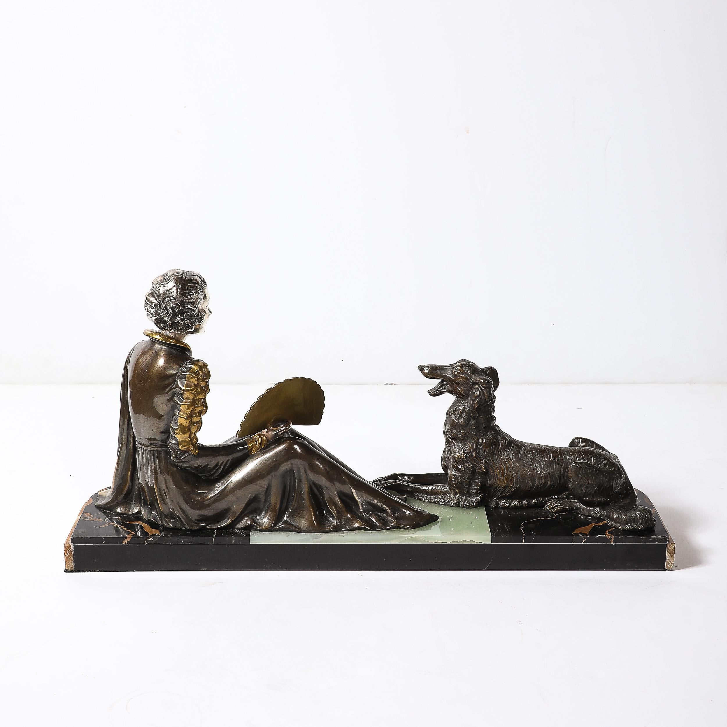 Scultura Art Déco di Limousin raffigurante donna seduta con cane su base di marmo esotico in vendita 7