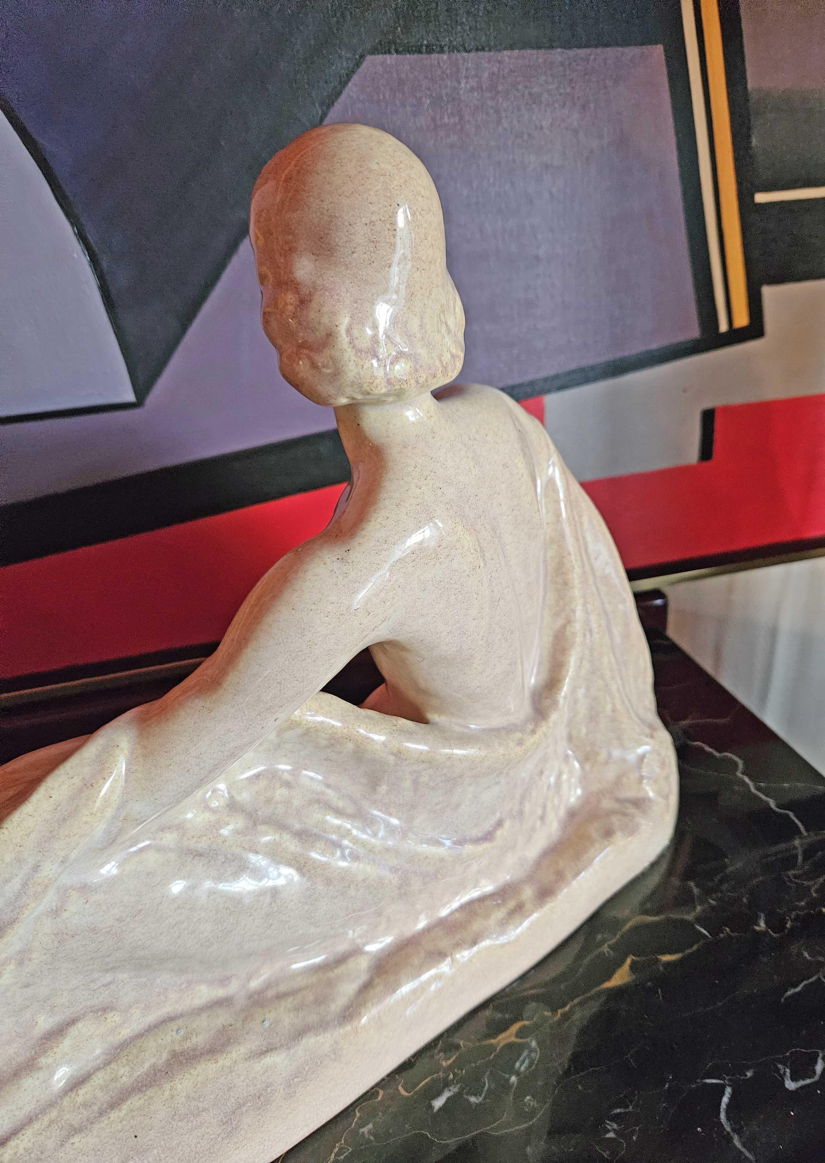 Art Déco sculpture céramique signée ODYV en vente 2