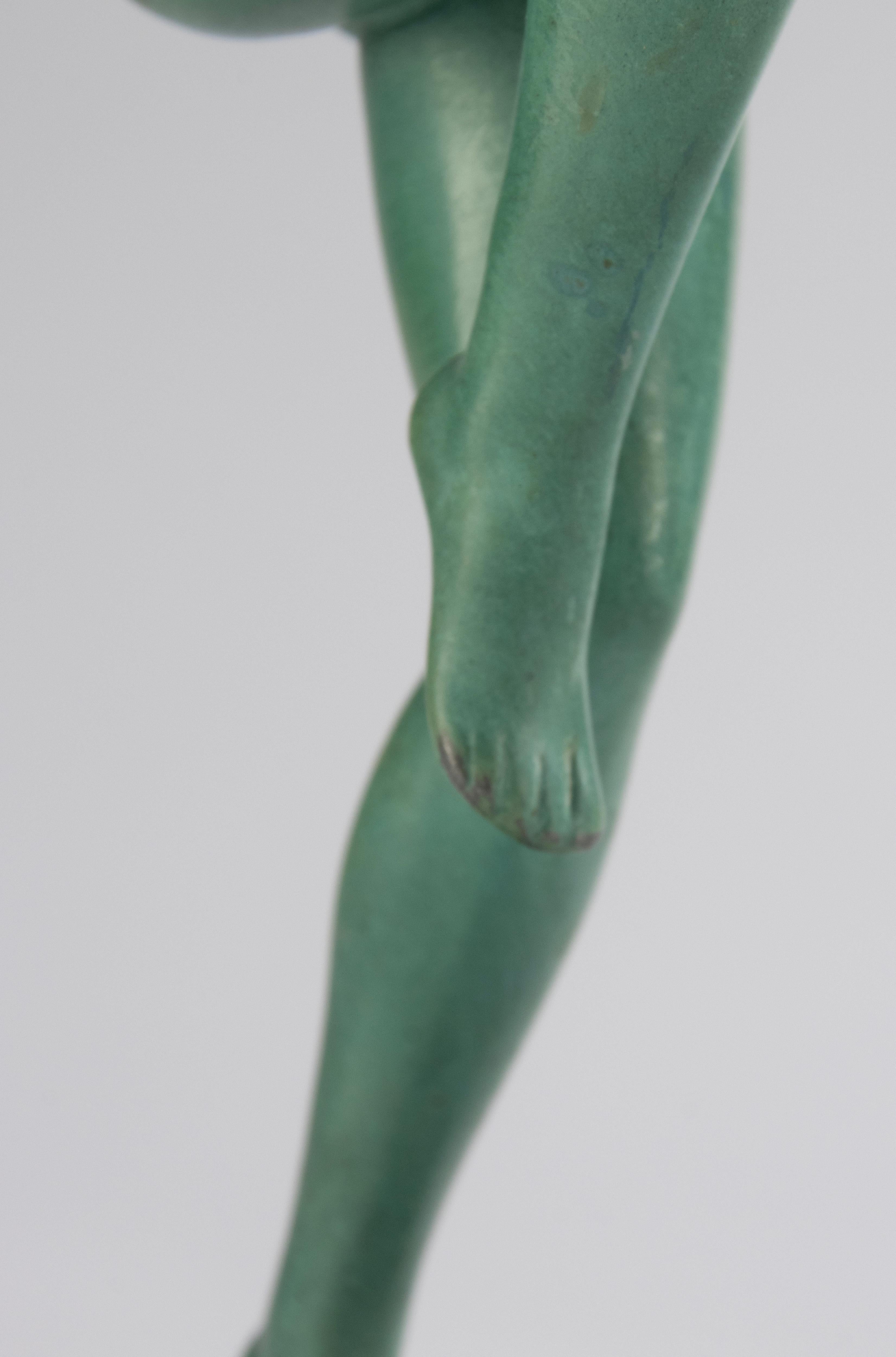 Scultura Art Déco - Donna che balla - Di DENIS - Max Verrier - Speltro patinato in vendita 7