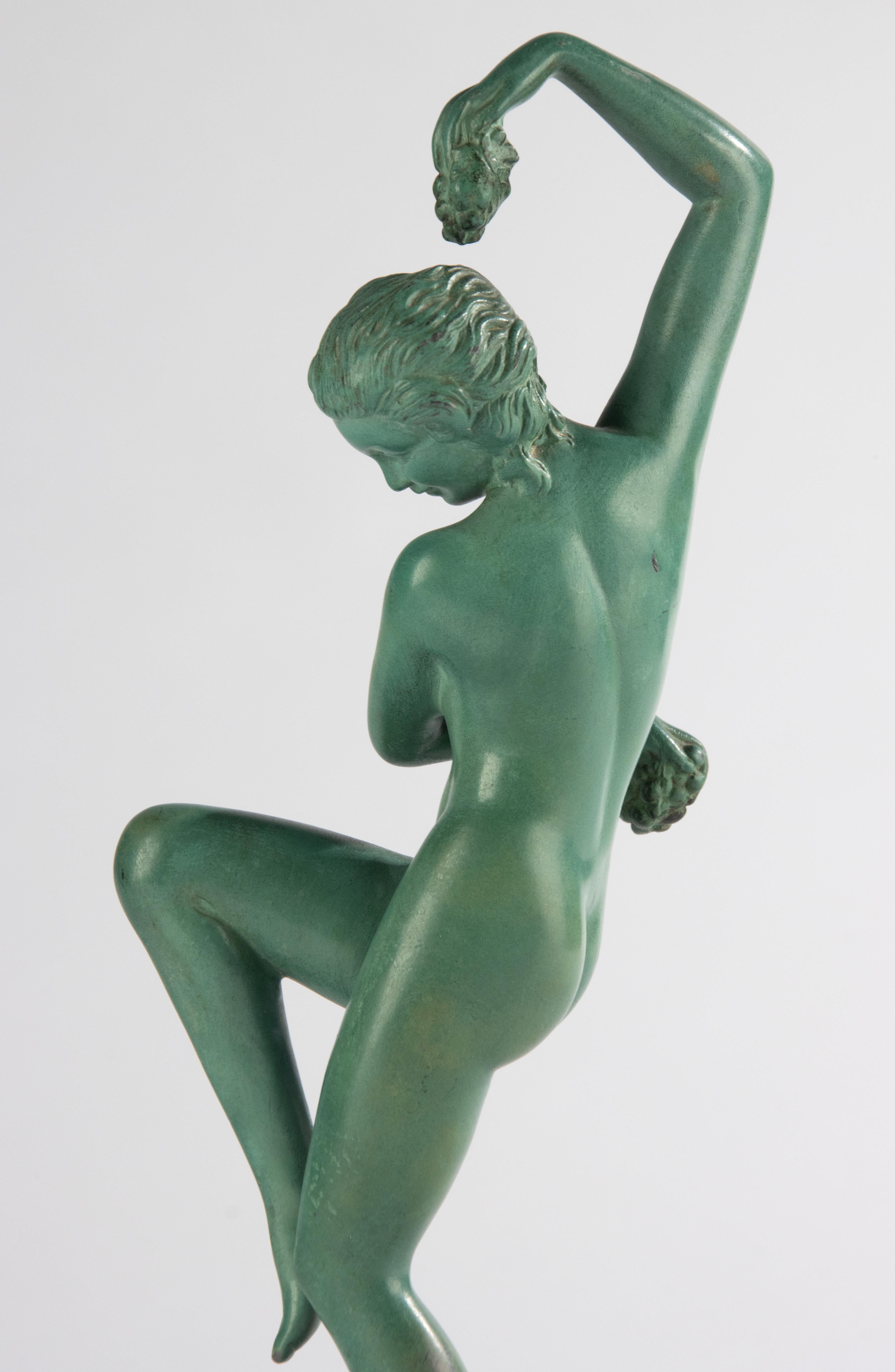 Scultura Art Déco - Donna che balla - Di DENIS - Max Verrier - Speltro patinato in vendita 1