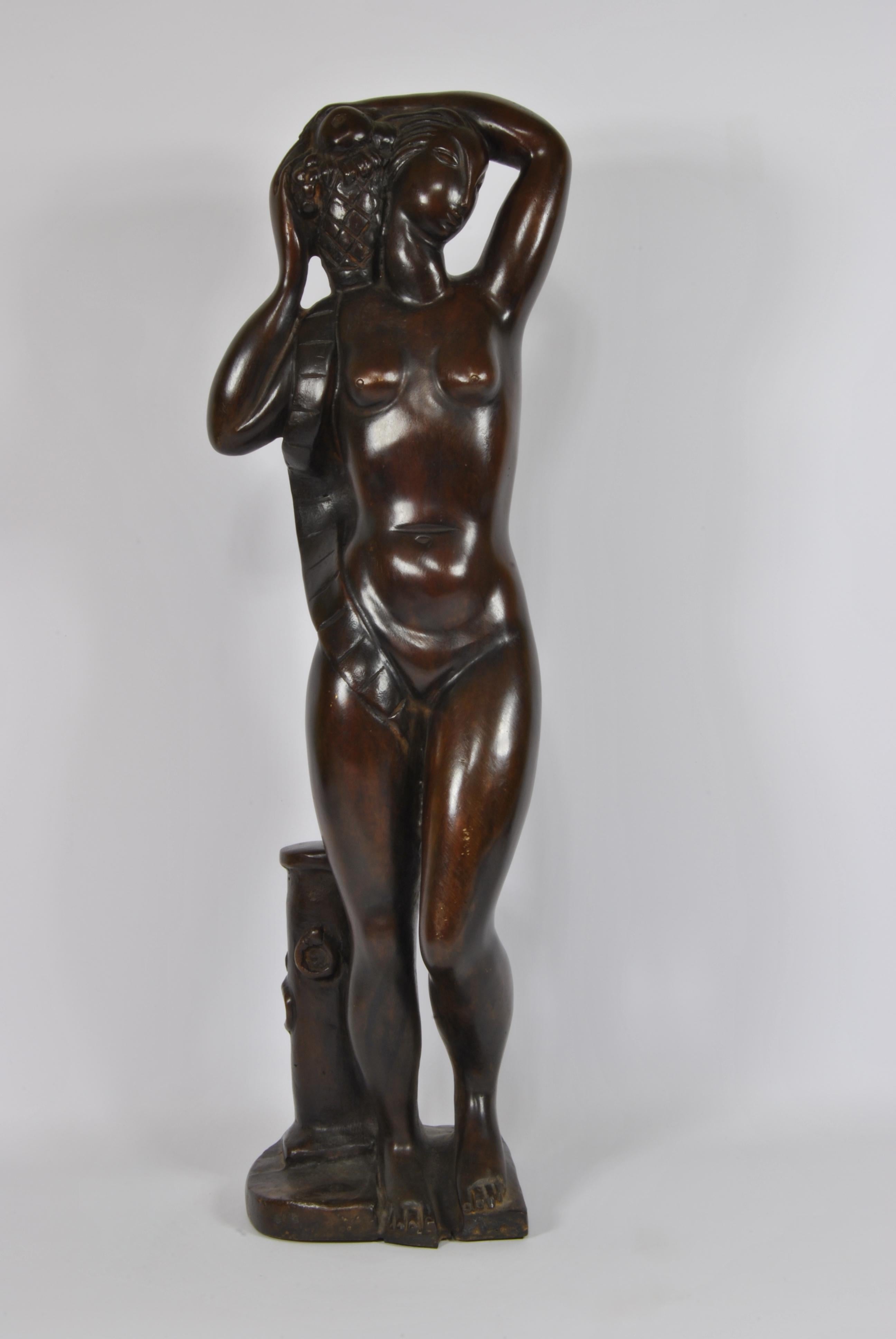 Art-Deco-Skulptur ganz aus Bronze, signiert vom Bildhauer Celano France 1940.
Die Skulptur trägt auf dem Sockel die eingravierte Signatur 