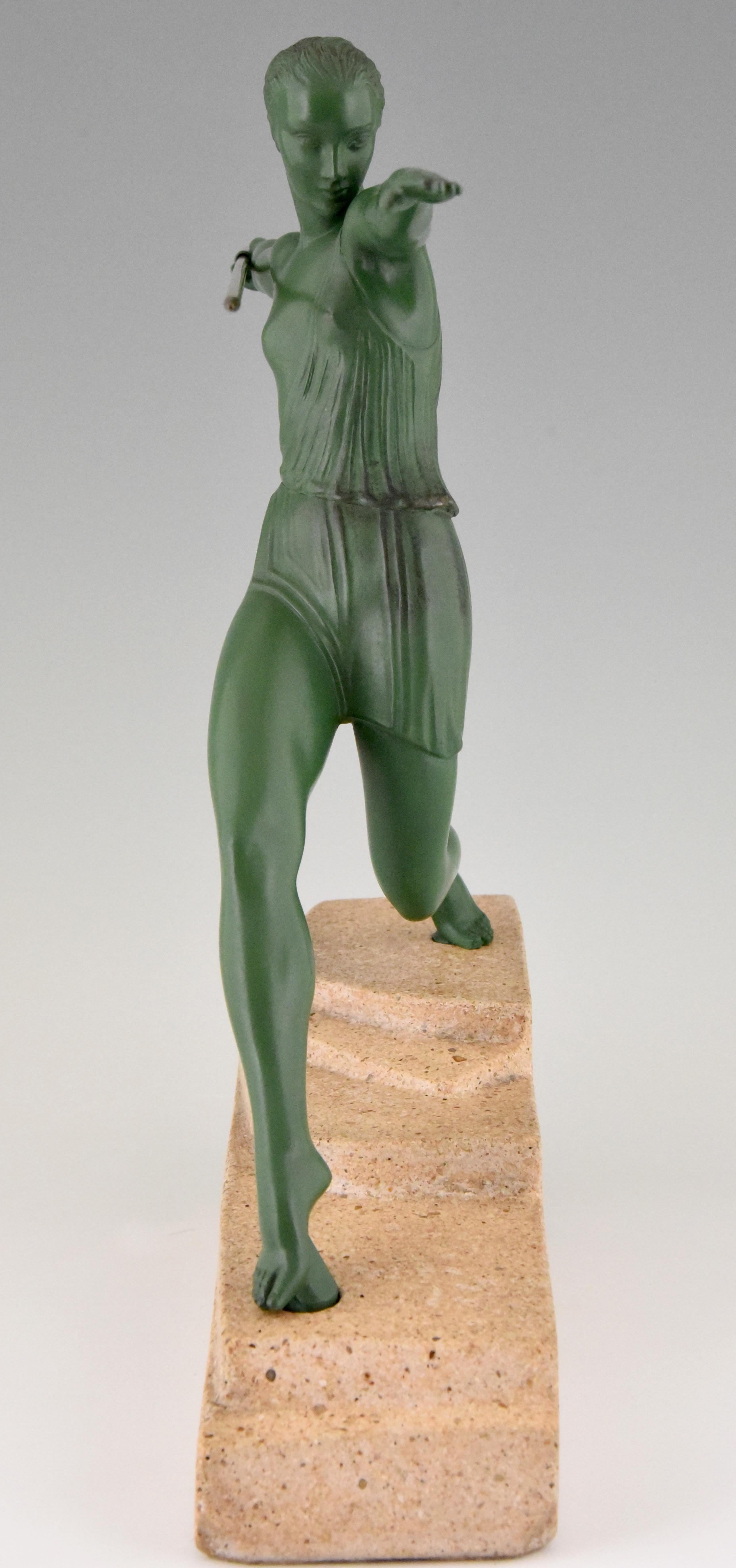 Art Deco Sculpture Female Javelin Thrower Fayral, Pierre Le Faguays In Good Condition In Antwerp, BE