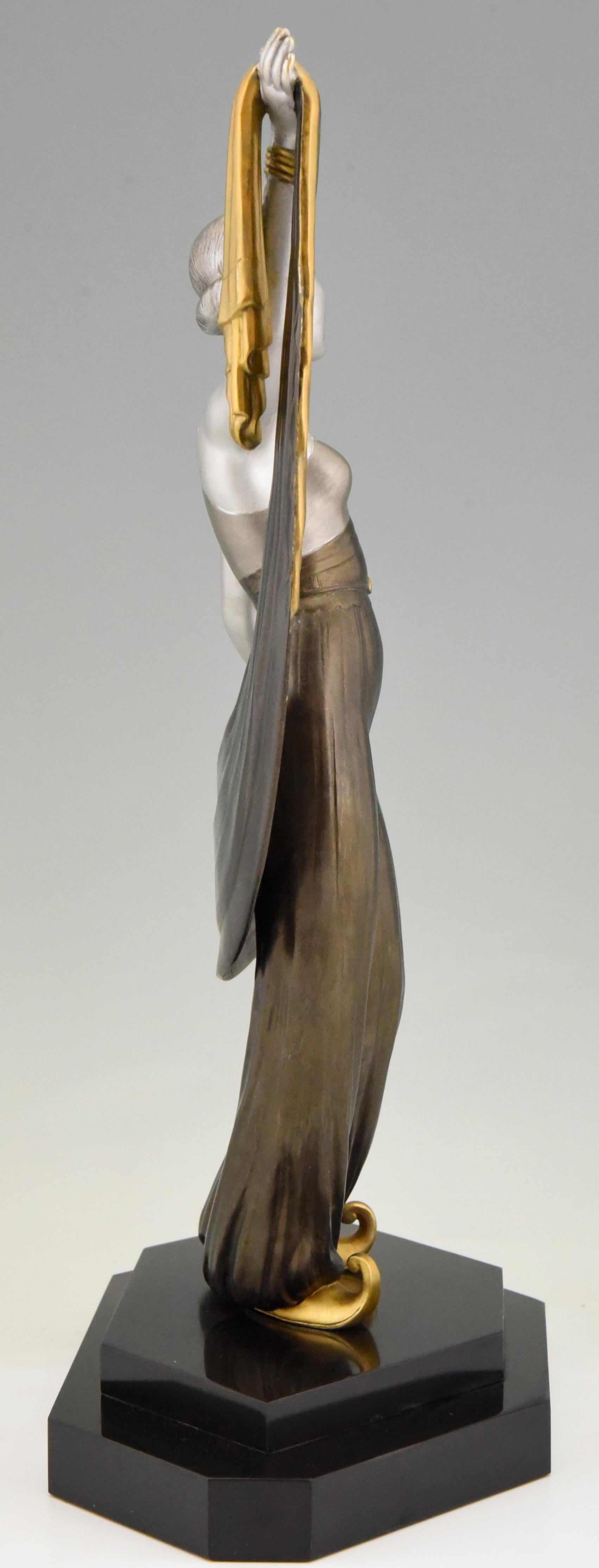 Mid-20th Century Art Deco Sculpture Harem Dancer Salvador, France, 1930