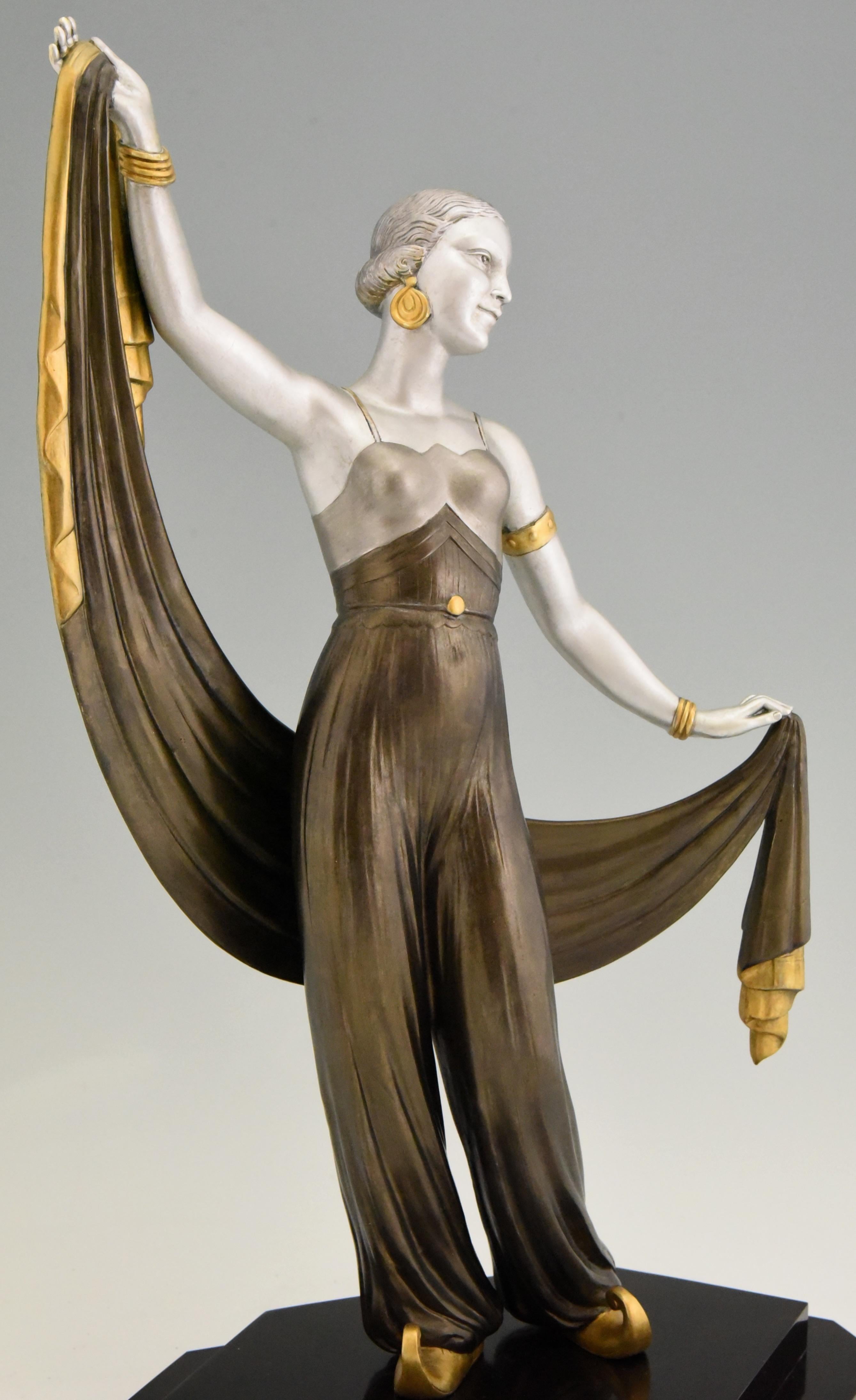 Art Deco Sculpture Harem Dancer Salvador, France, 1930 1