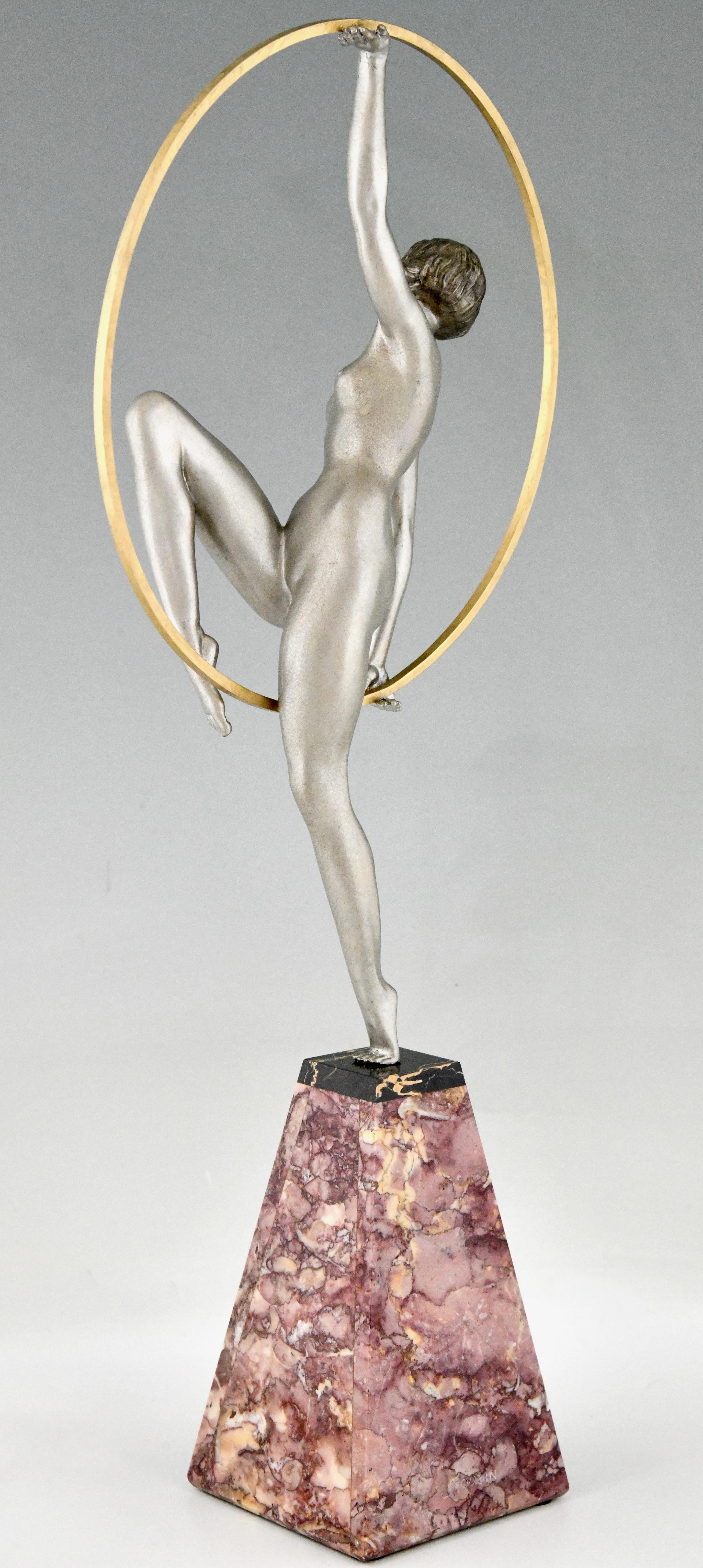 Metal Art Deco sculpture hoop dancer by Limousin France 1930 For Sale