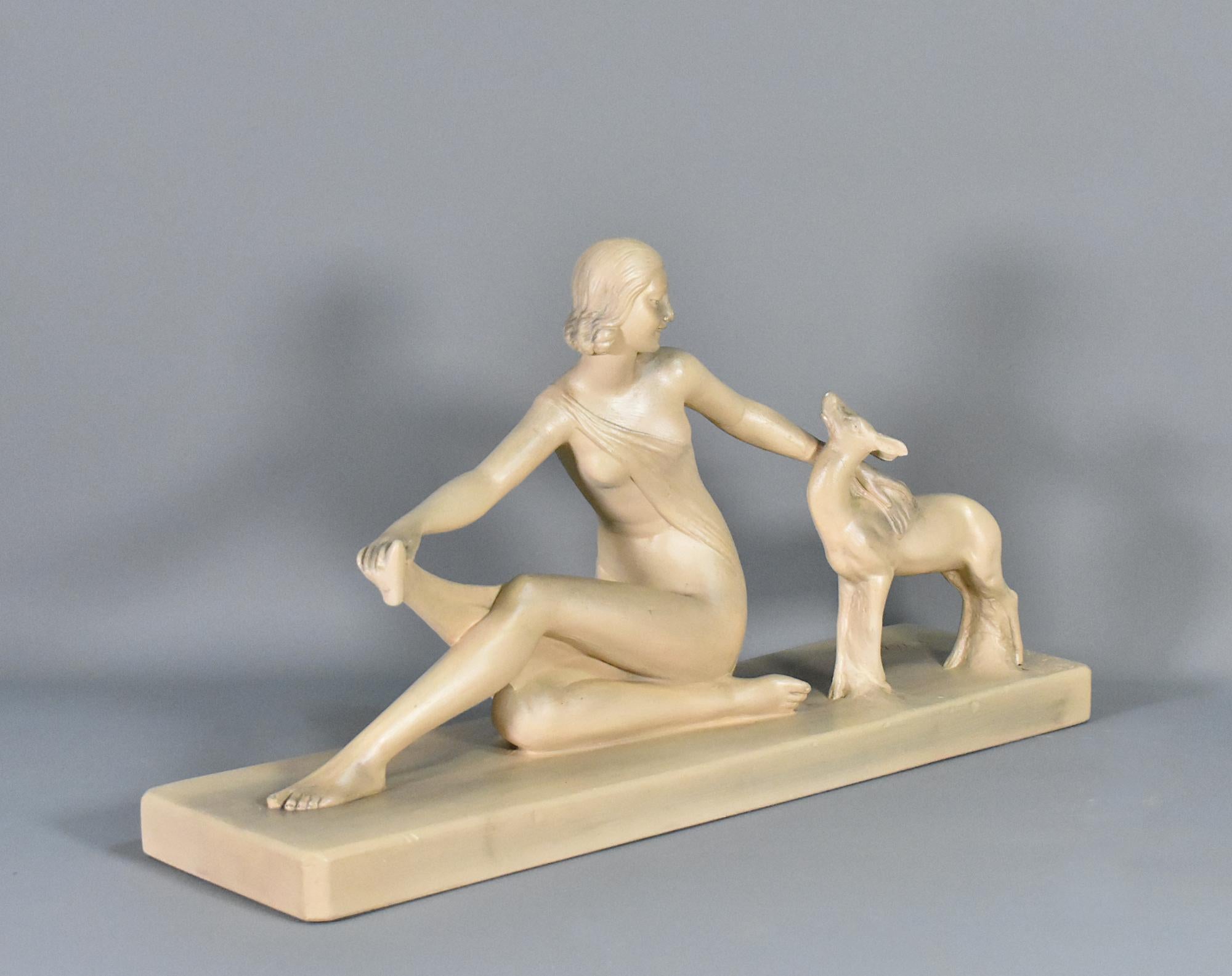 Art Deco Sculpture in Plaster signed S Melani In Good Condition For Sale In SAINTE-COLOMBE, FR