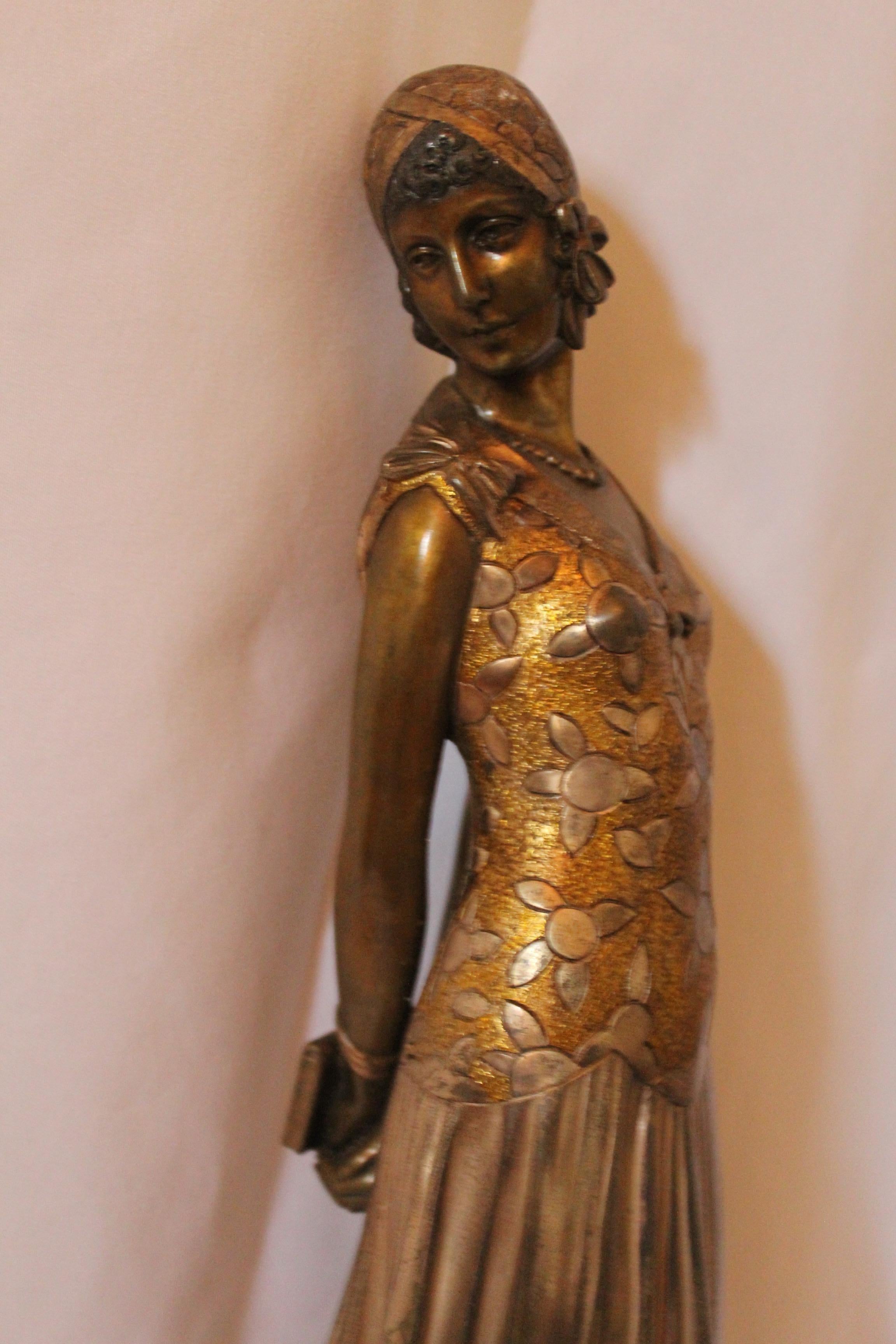 Art Deco Sculpture, Lady 'The Book Lady' Bronze and Marble after Chiparus In Excellent Condition In Los Angeles, CA