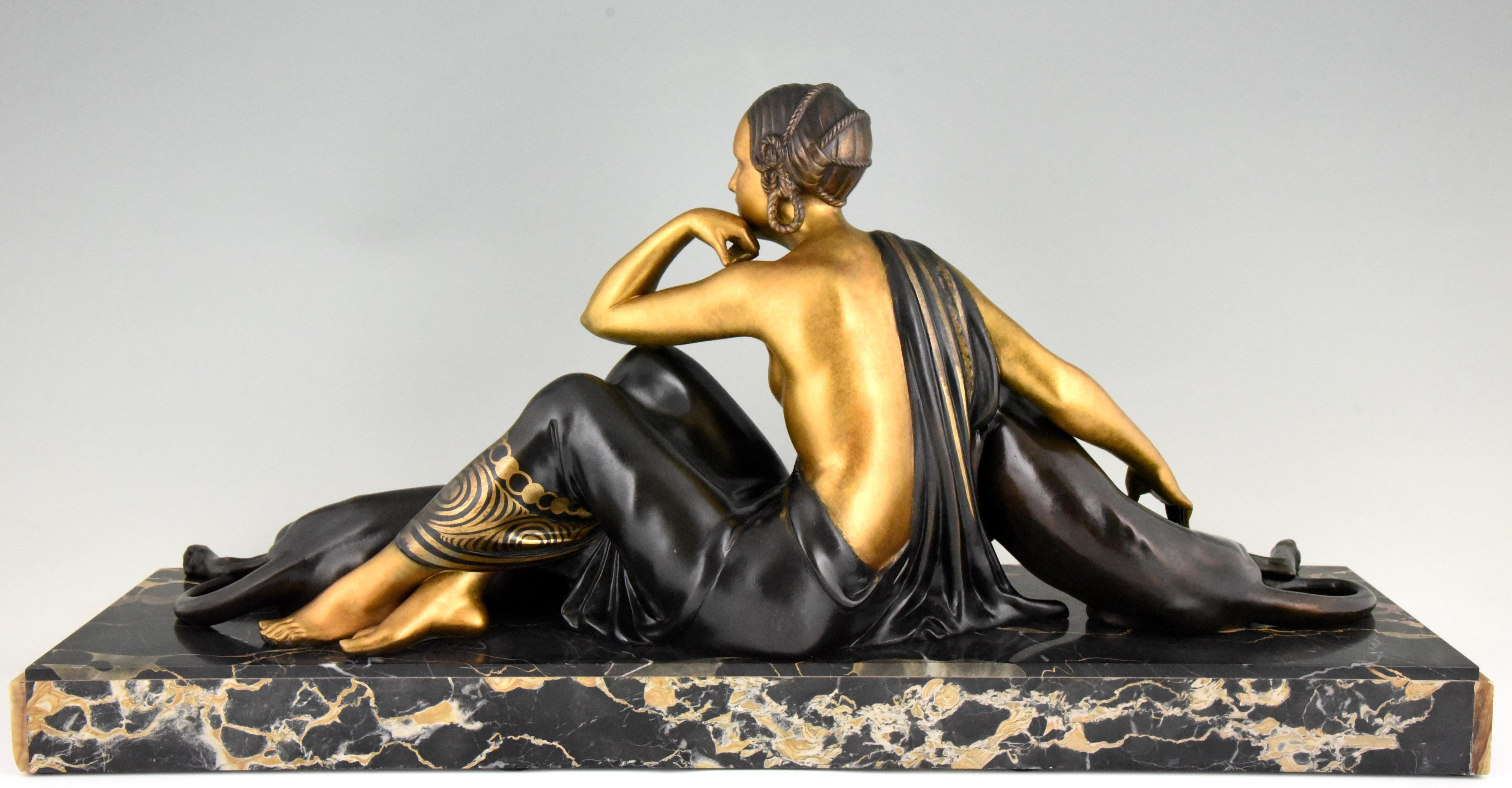 Art Deco Sculpture Lady with Two Panthers Gold Armand Godard, France, 1930 In Good Condition In Antwerp, BE