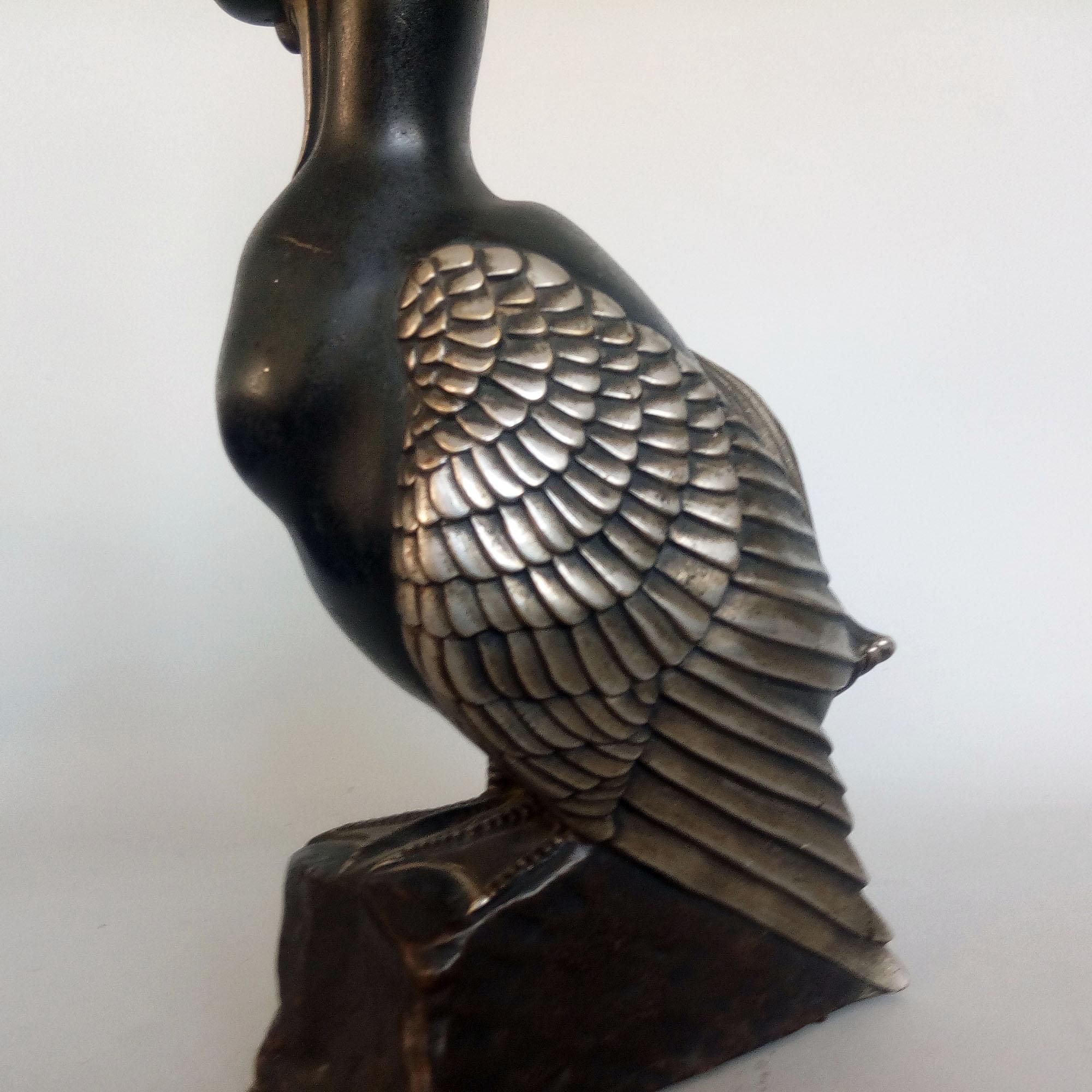 Sculpture Art déco canard mandarin avec touffe de Marie Louise Simard en vente 6