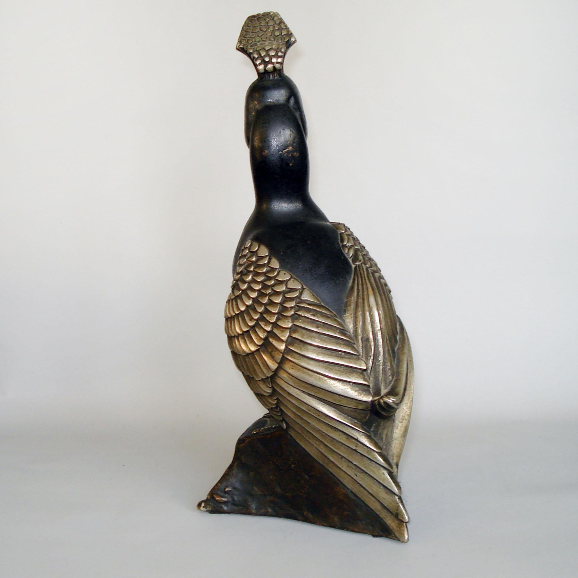 Sculpture Art déco canard mandarin avec touffe de Marie Louise Simard en vente 1