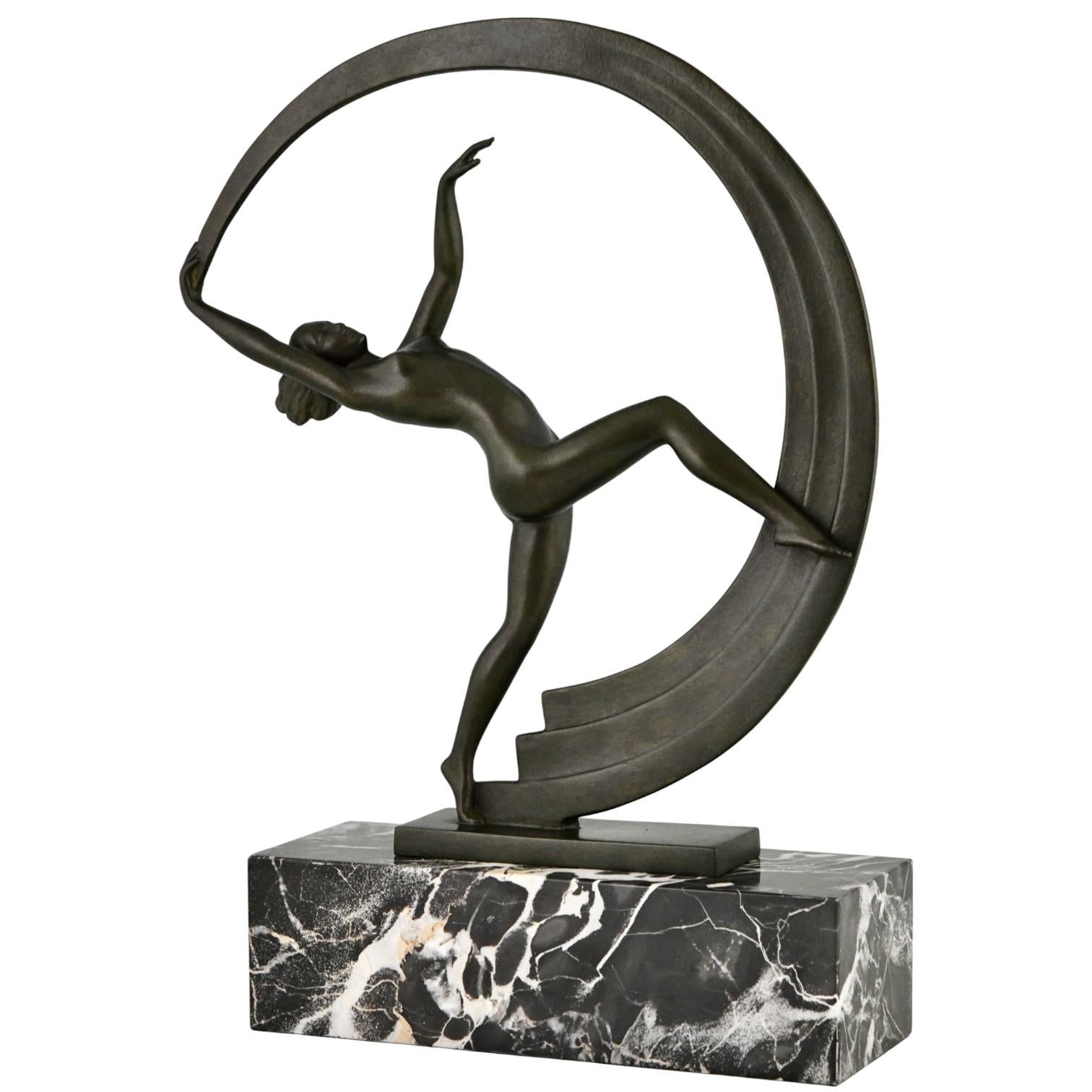 Art Deco Nude Scarf Dancer BACCHANALE by Janle for Max Le Verrier (1930)
A captivating Art Deco sculpture of a nude scarf dancer, titled Bacchanale, created by Janle for the atelier of Max Le Verrier in 1930. Executed in art metal with a refined