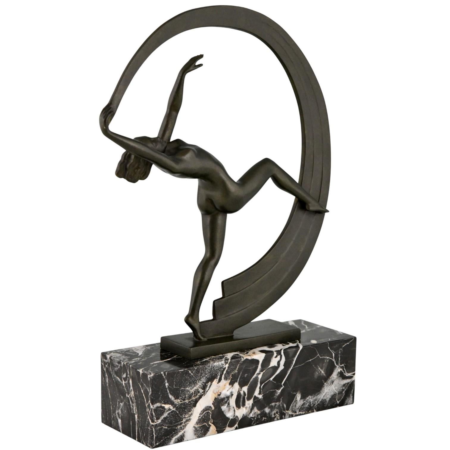 Art Deco sculpture nude dancer with scarf Bacchanale by Janle for Max Le Verrier For Sale 1