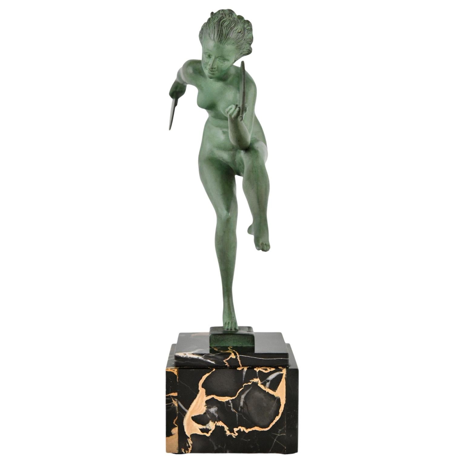 Patinated Art Deco sculpture nude disc dancer by Derenne & Max Le Verrier, France 1930. For Sale