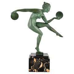 Danseuse nue sculptée Art déco par Derenne et Max Le Verrier, France, 1930.