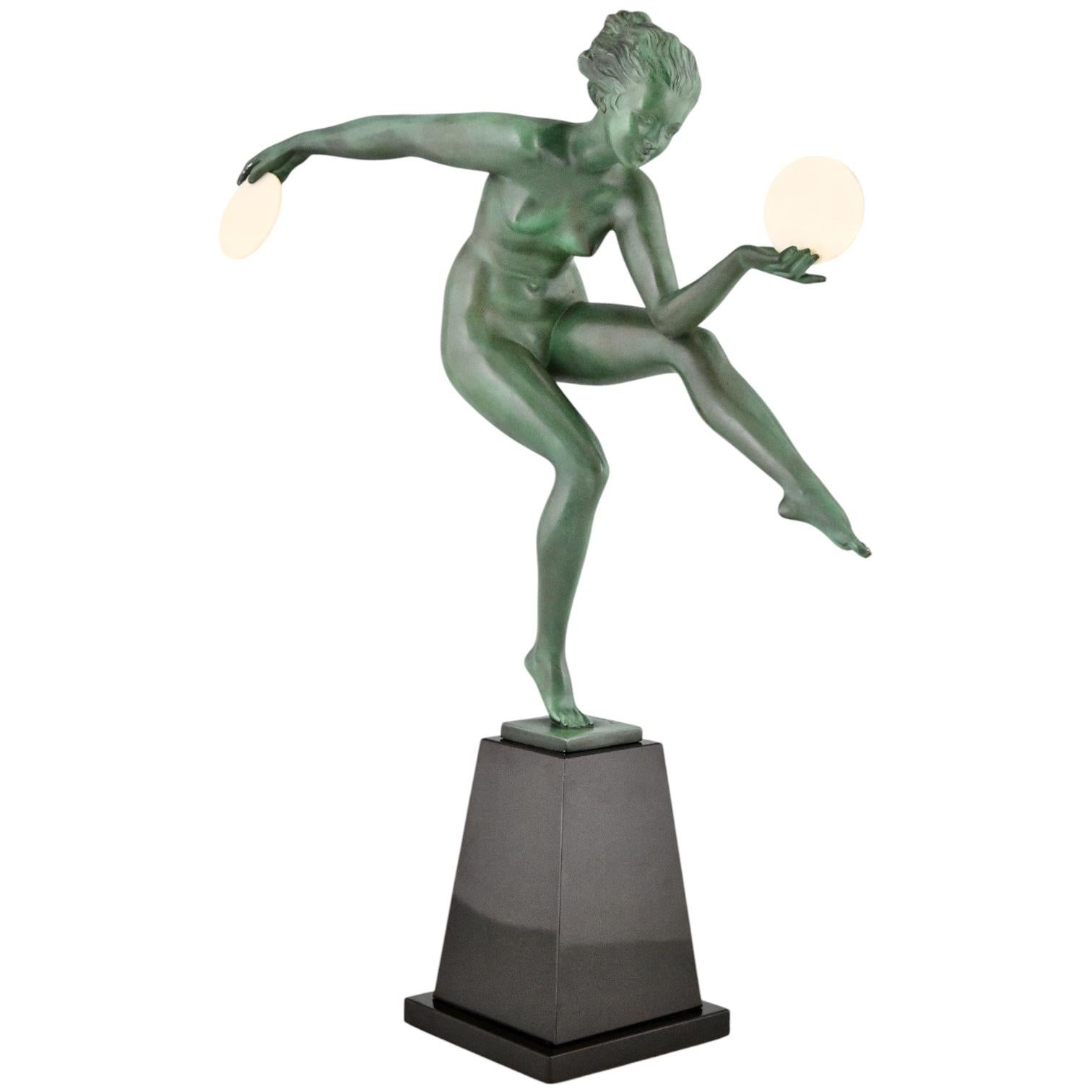 French Art Deco Sculpture Nude Disc Dancer Derenne Marcel Bouraine danse Paienne 1930. For Sale