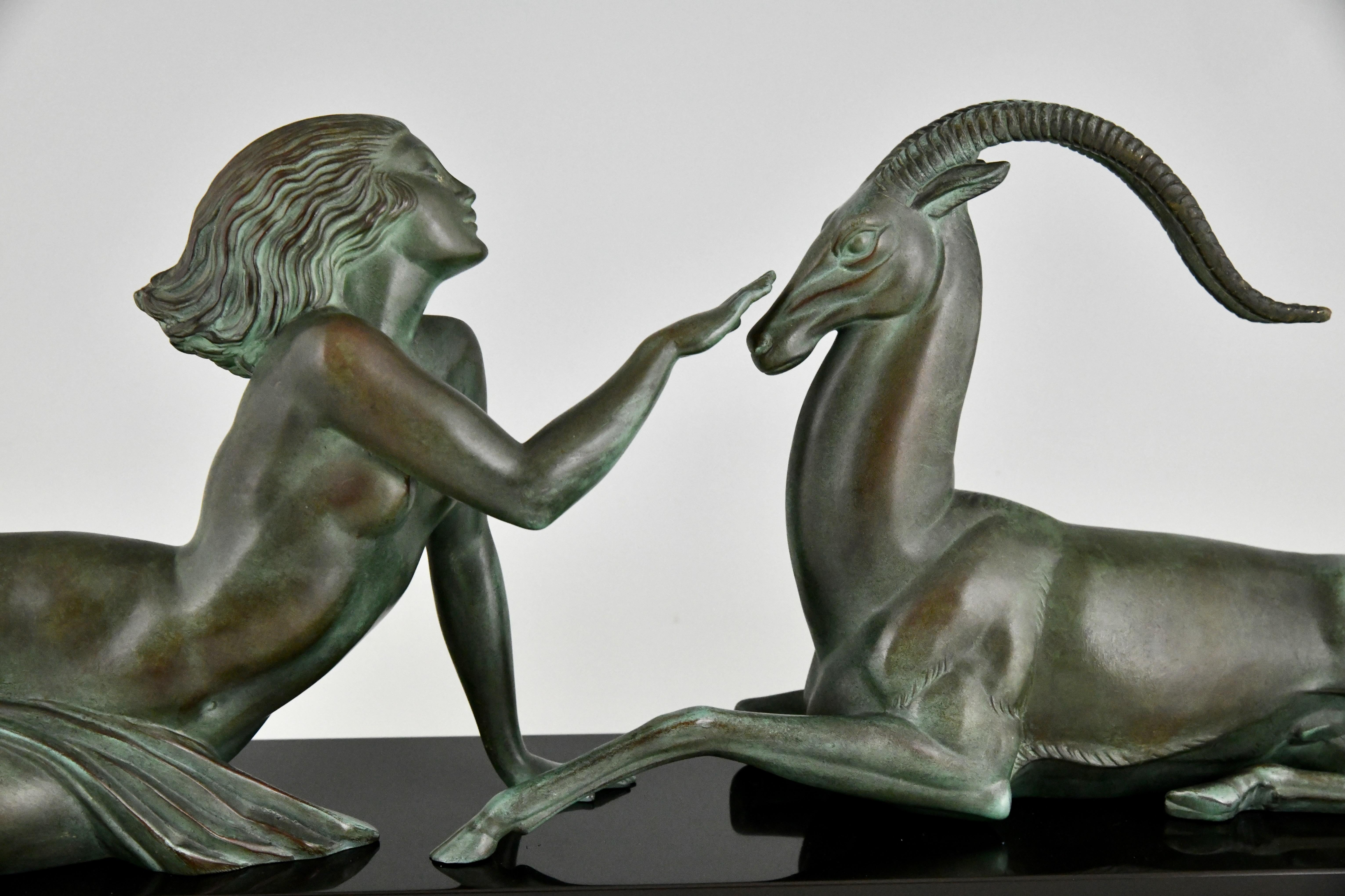 Sculpture Art déco nue et gazelle séduction Fayral P. Le Faguays original 1930 4