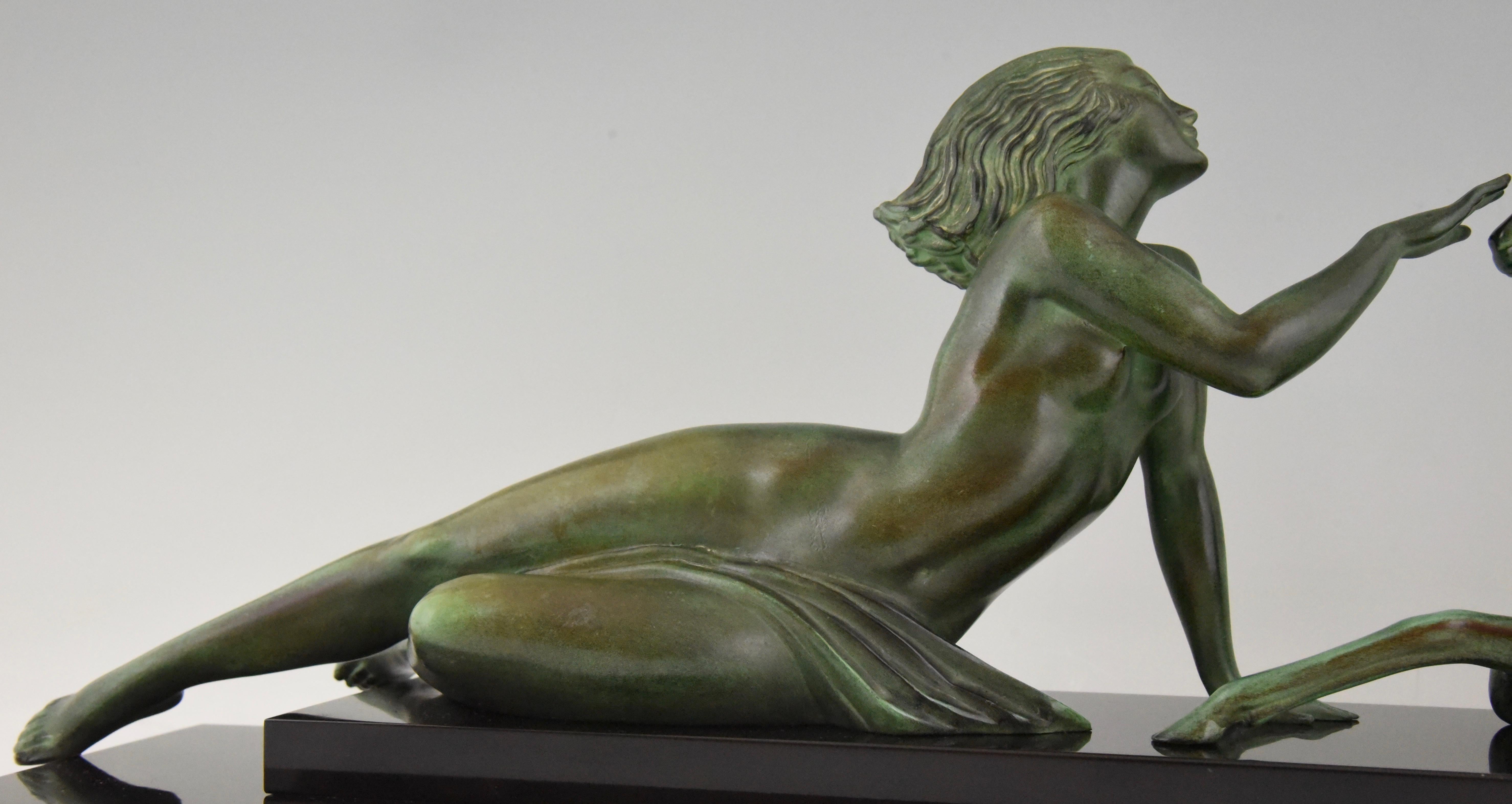 Art Deco sculpture nude with gazelle Seduction Fayral, Pierre Le Faguays 1930 2