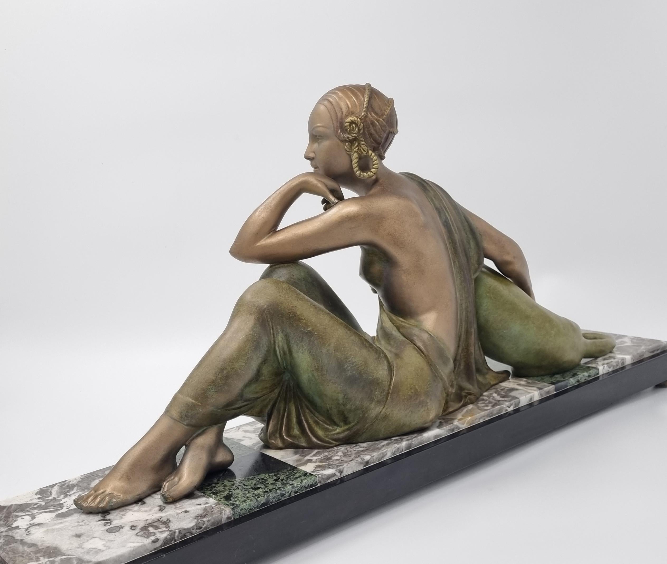 Art-Deco-Skulptur Akt mit Panther von Godard, um 1920 2