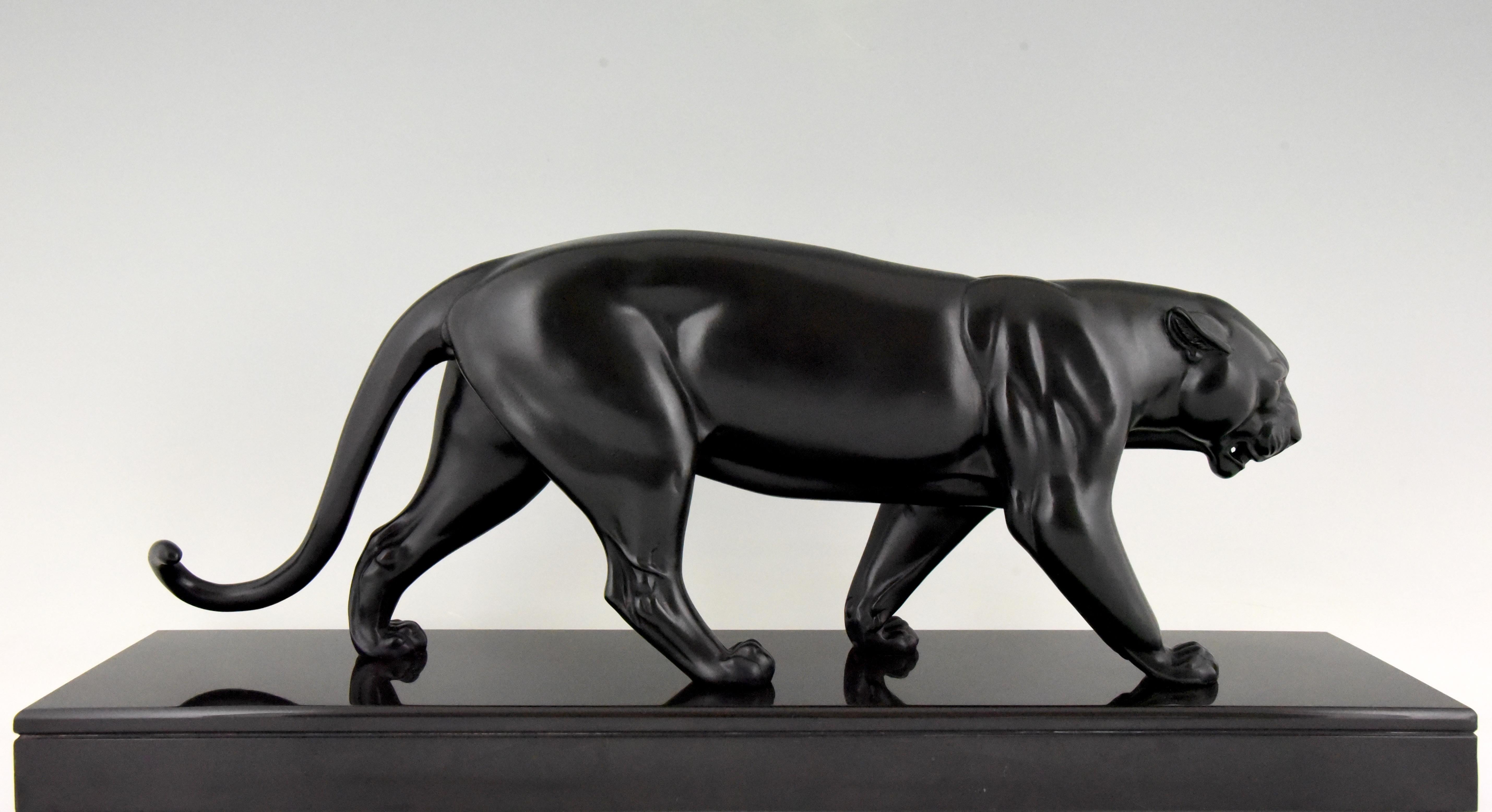 Mid-20th Century Irenee Rochard Art Deco Sculpture Black Panther France 1930