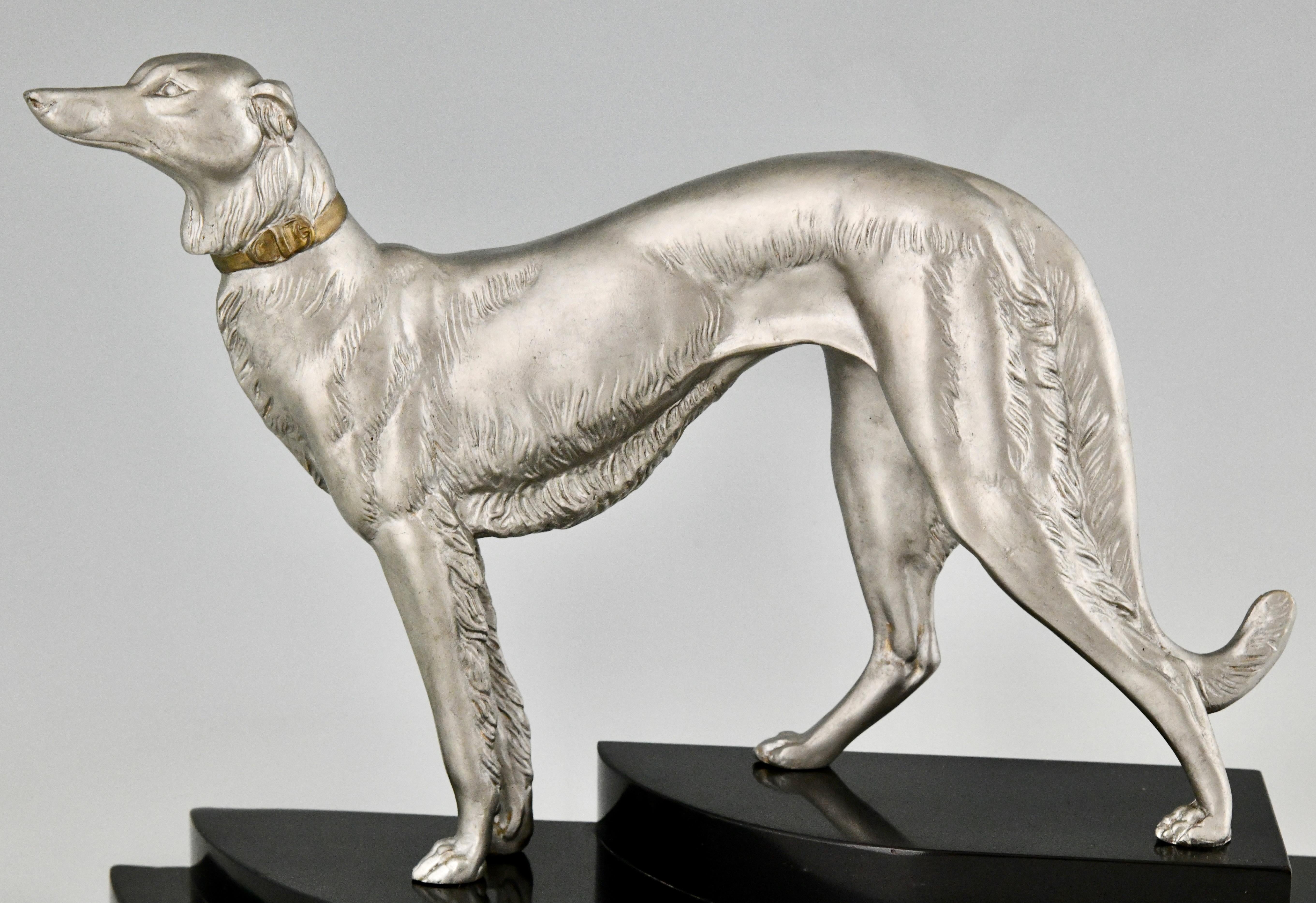 Sculpture Art déco d'un chien Borzoi signée par Irenee Rochard France 1930 1