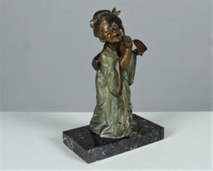 Art Deco Sculpture of a Chinese Girl, Geisha, Signed Géo Maxim