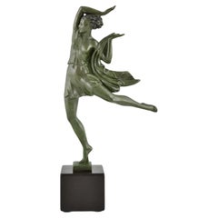 Escultura Art Déco de una bailarina Allégresse Fayral para Max Le Verrier Francia 1930