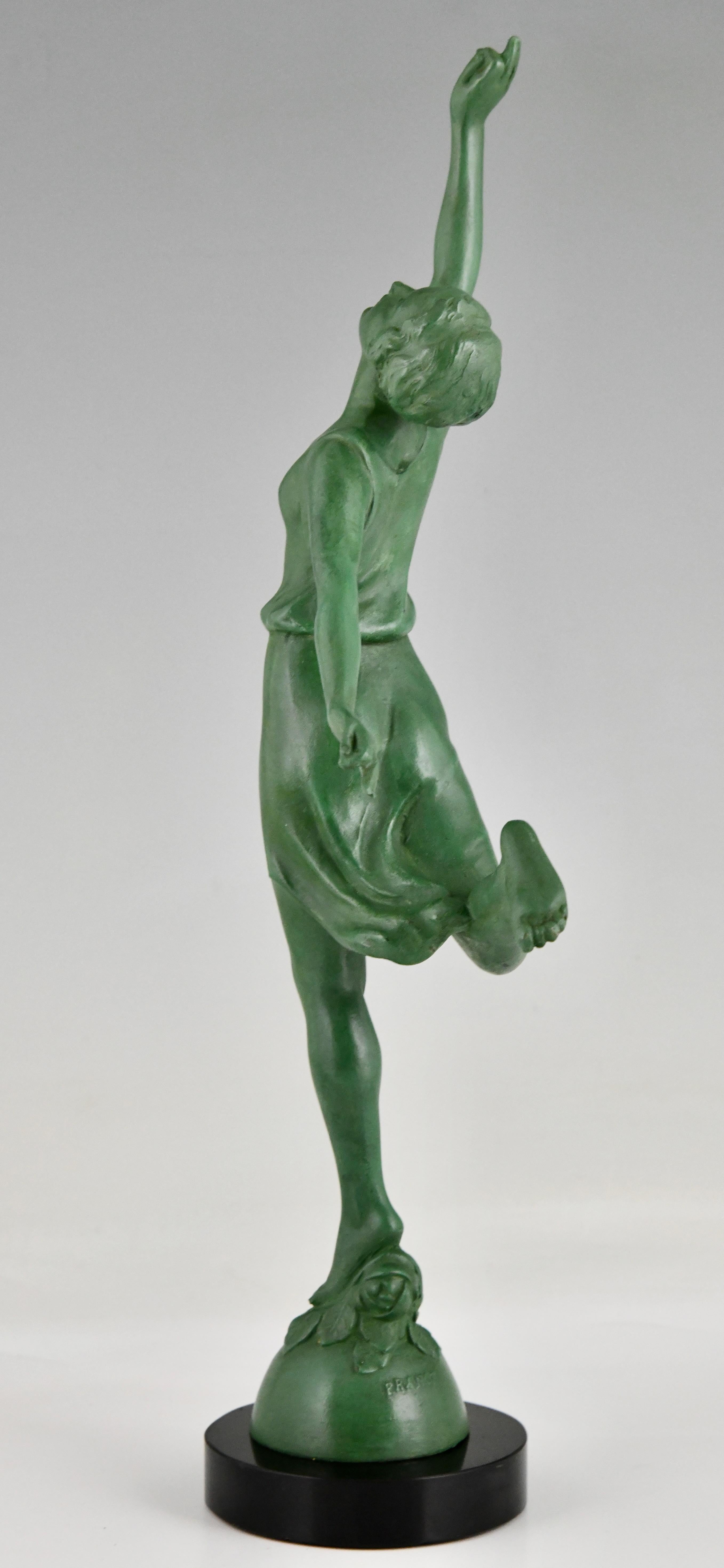 Art Deco sculpture of a dancer signed by P. Sega, France 1930. 1