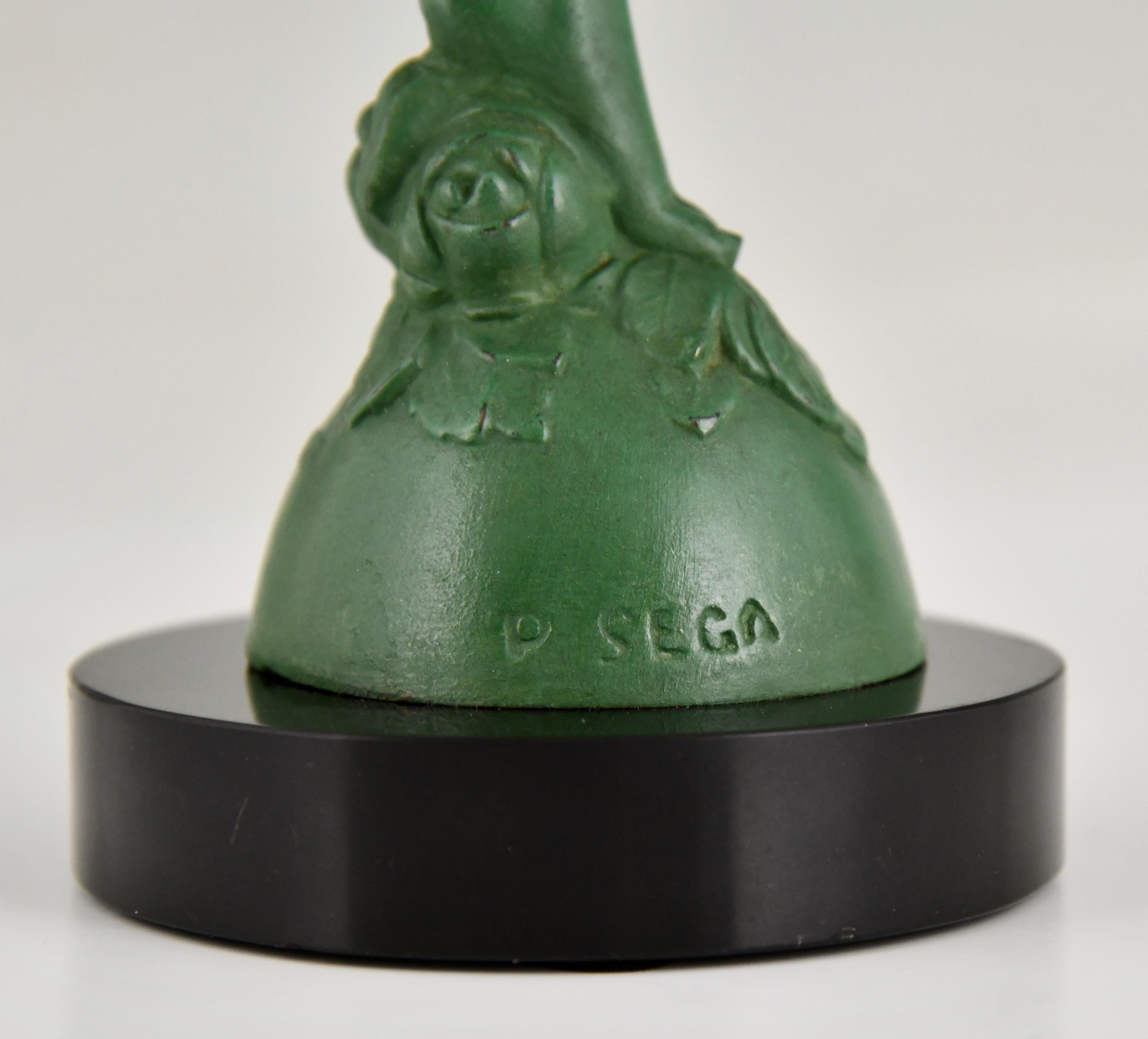 Art Deco sculpture of a dancer signed by P. Sega, France 1930. 3