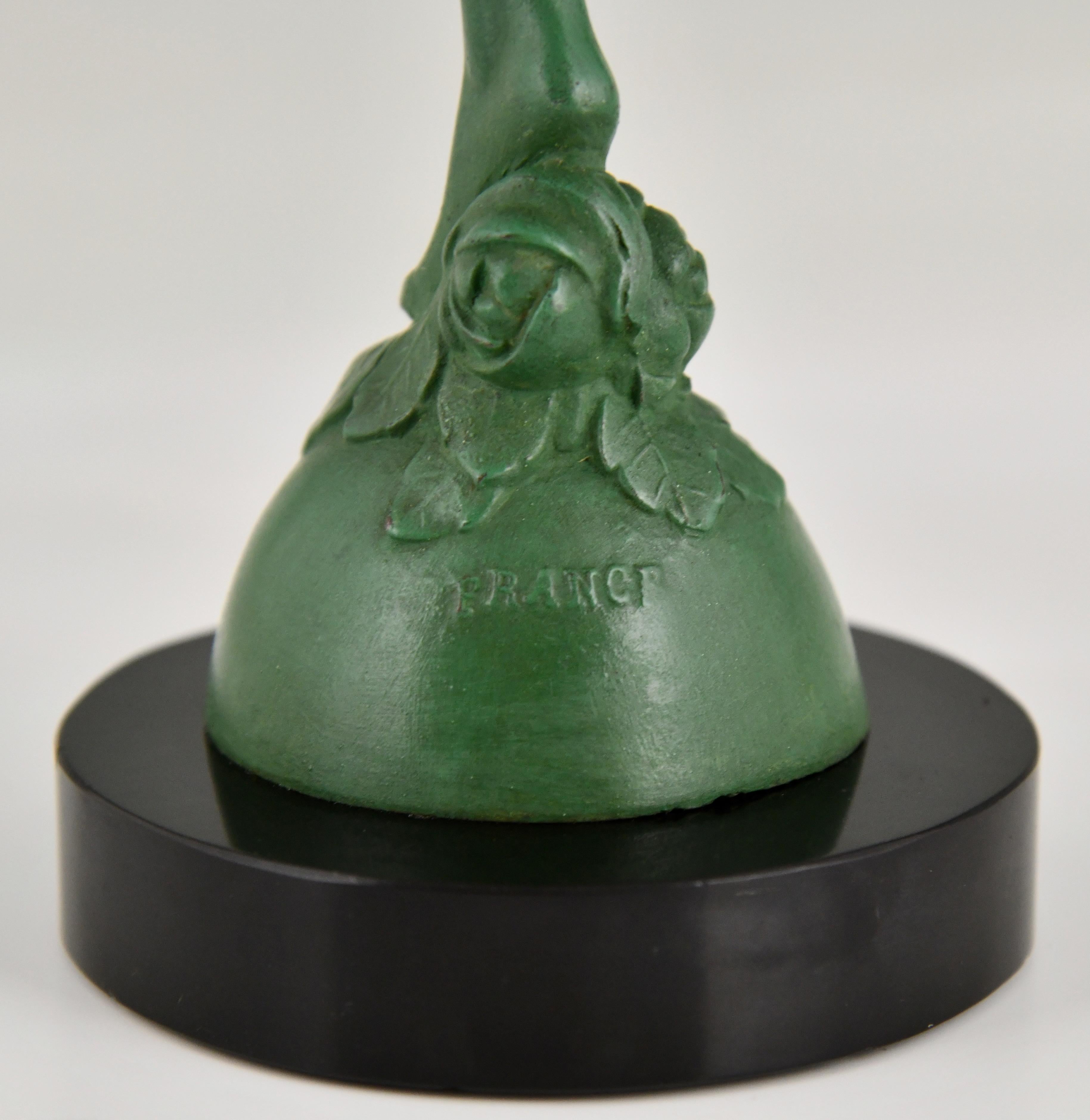 Art Deco sculpture of a dancer signed by P. Sega, France 1930. 4