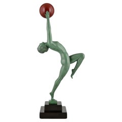 Art Deco sculpture of a dancer with ball JEU signed by Max Le Verrier 1930