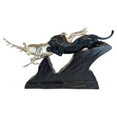 Escultura Art Déco de un Ciervo y una Pantera de Rochard, Blanco-Oro, Francia c. 1930
