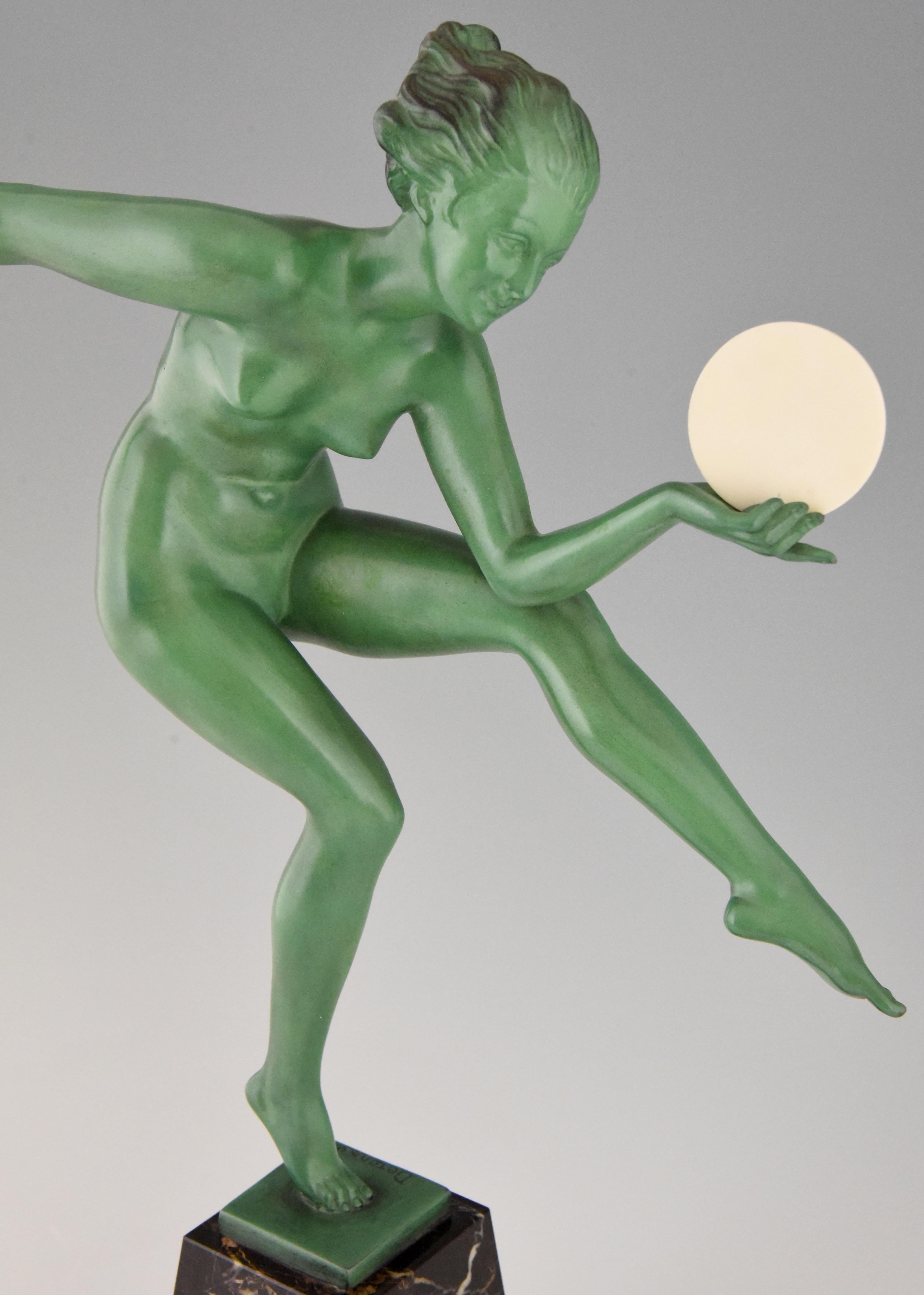 Art Deco Sculpture of a Nude Disc Dancer Derenne, Marcel Bouraine 3