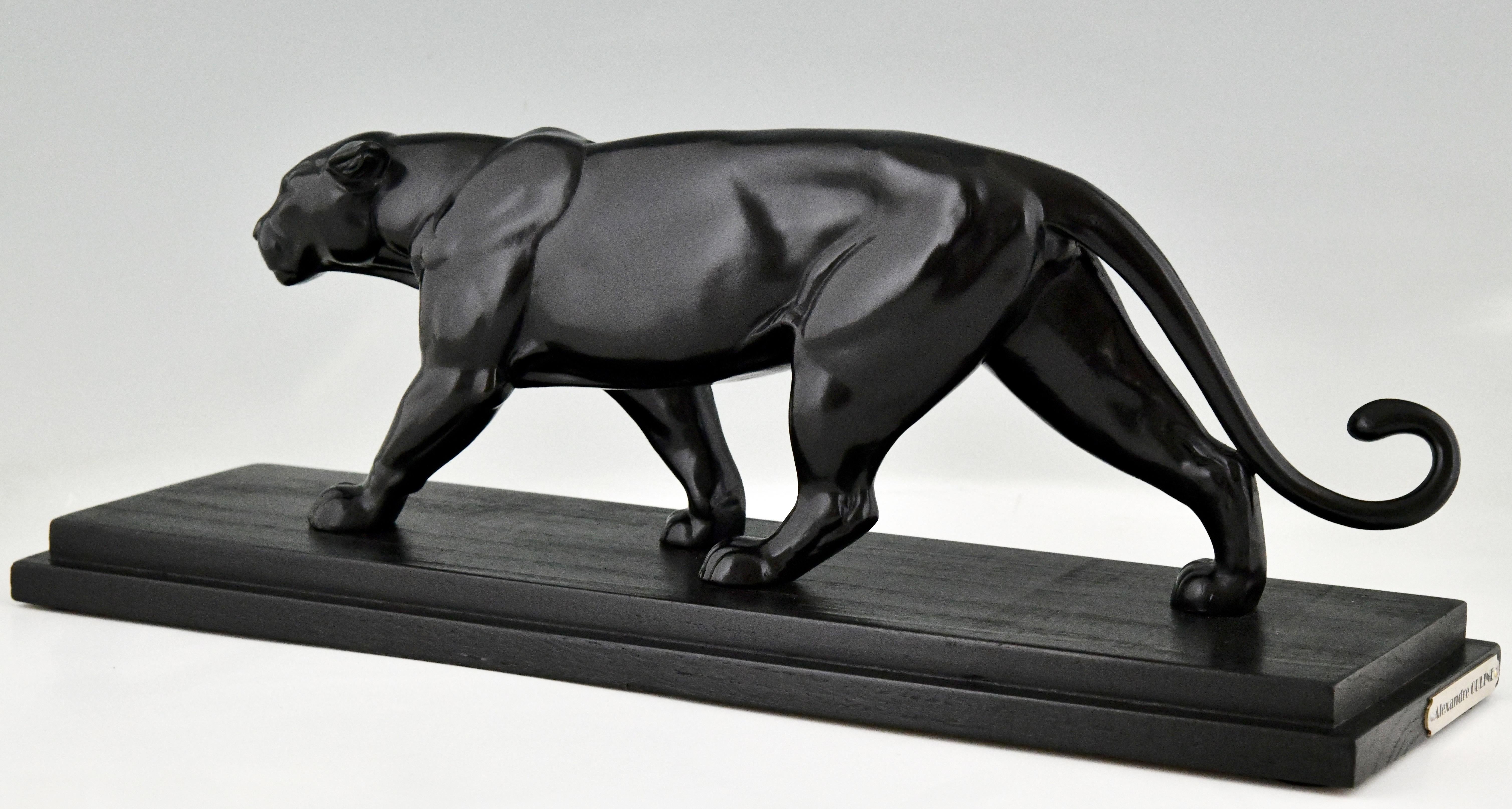 Art Deco Sculpture of a Panther by Alexandre Ouline, France 1930 2