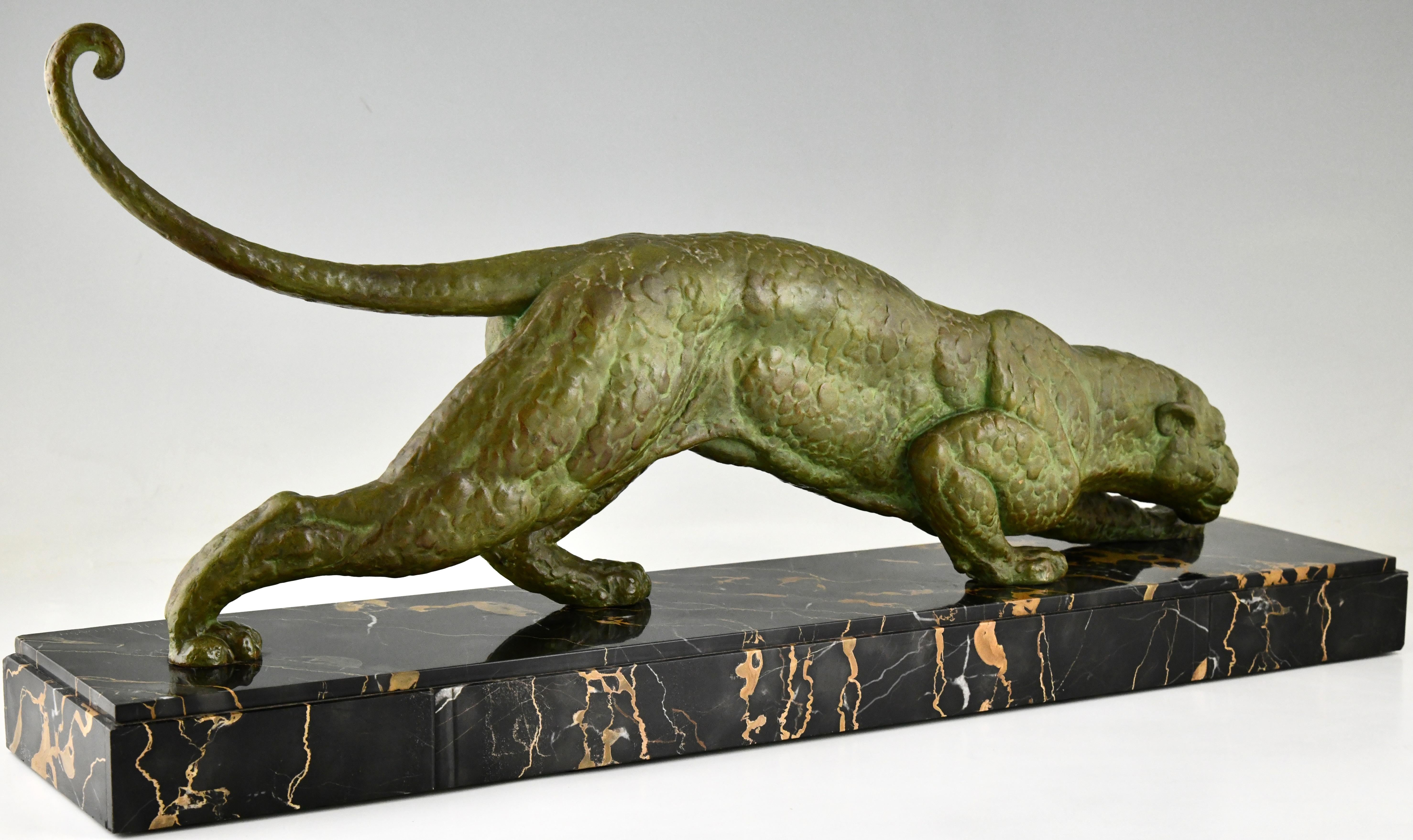 Metal Art Deco Sculpture of a Panther by Demetre Chiparus France 1930 For Sale