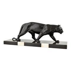 Art Deco Sculpture of a Panther by M. Leducq on Marble Base, France 1930