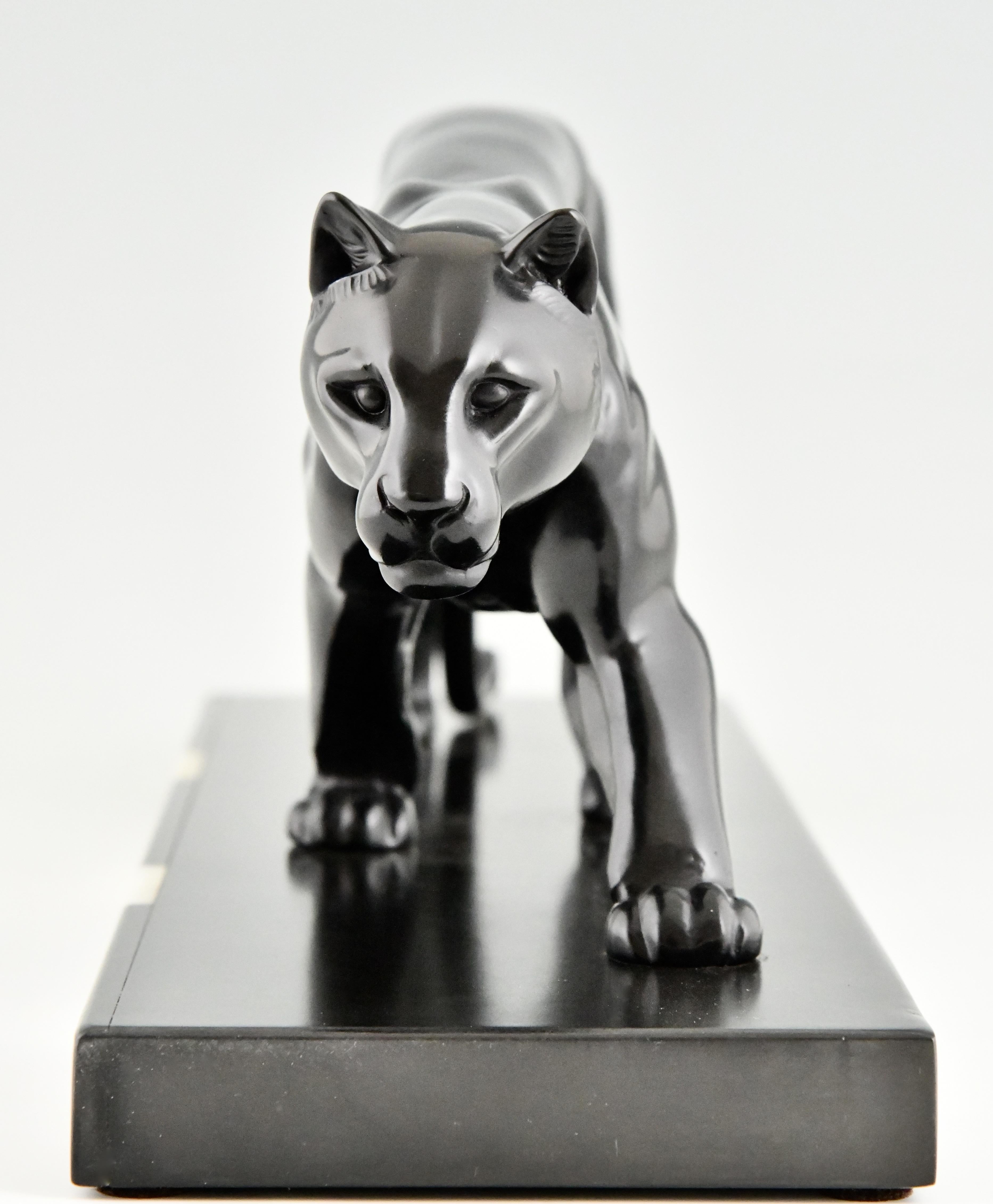 Patinated Art Deco Sculpture of a Panther by M. Leducq on Marble Base, France 1930