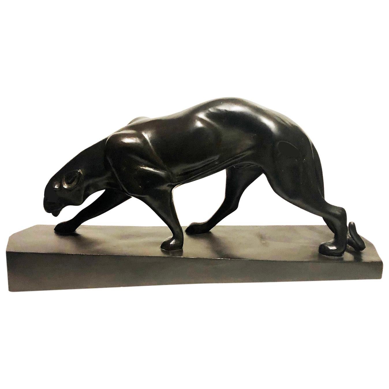Art Deco Sculpture of a Panther For Sale