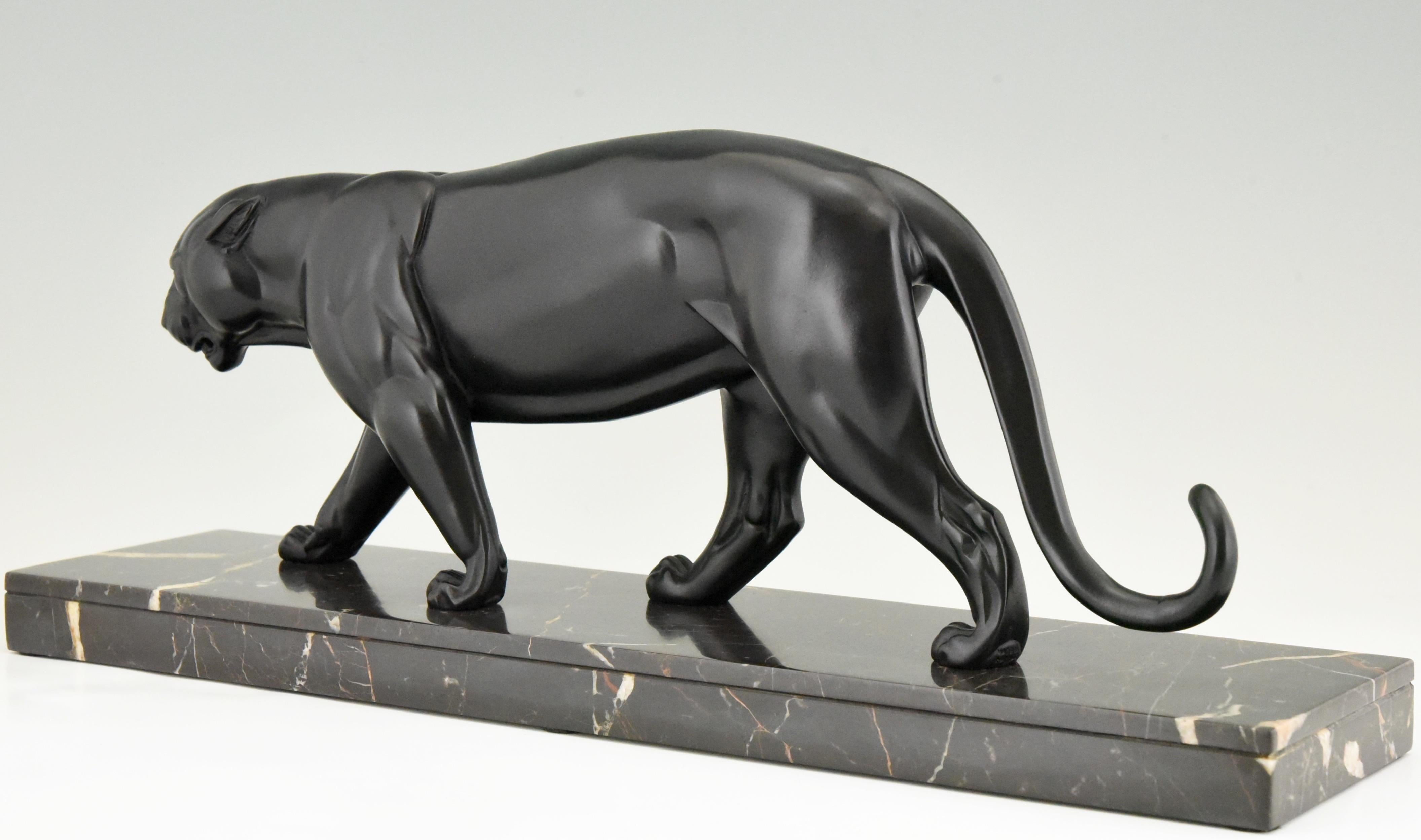 Art Deco Sculpture of a Panther Irénée Rochard, France, 1930 2