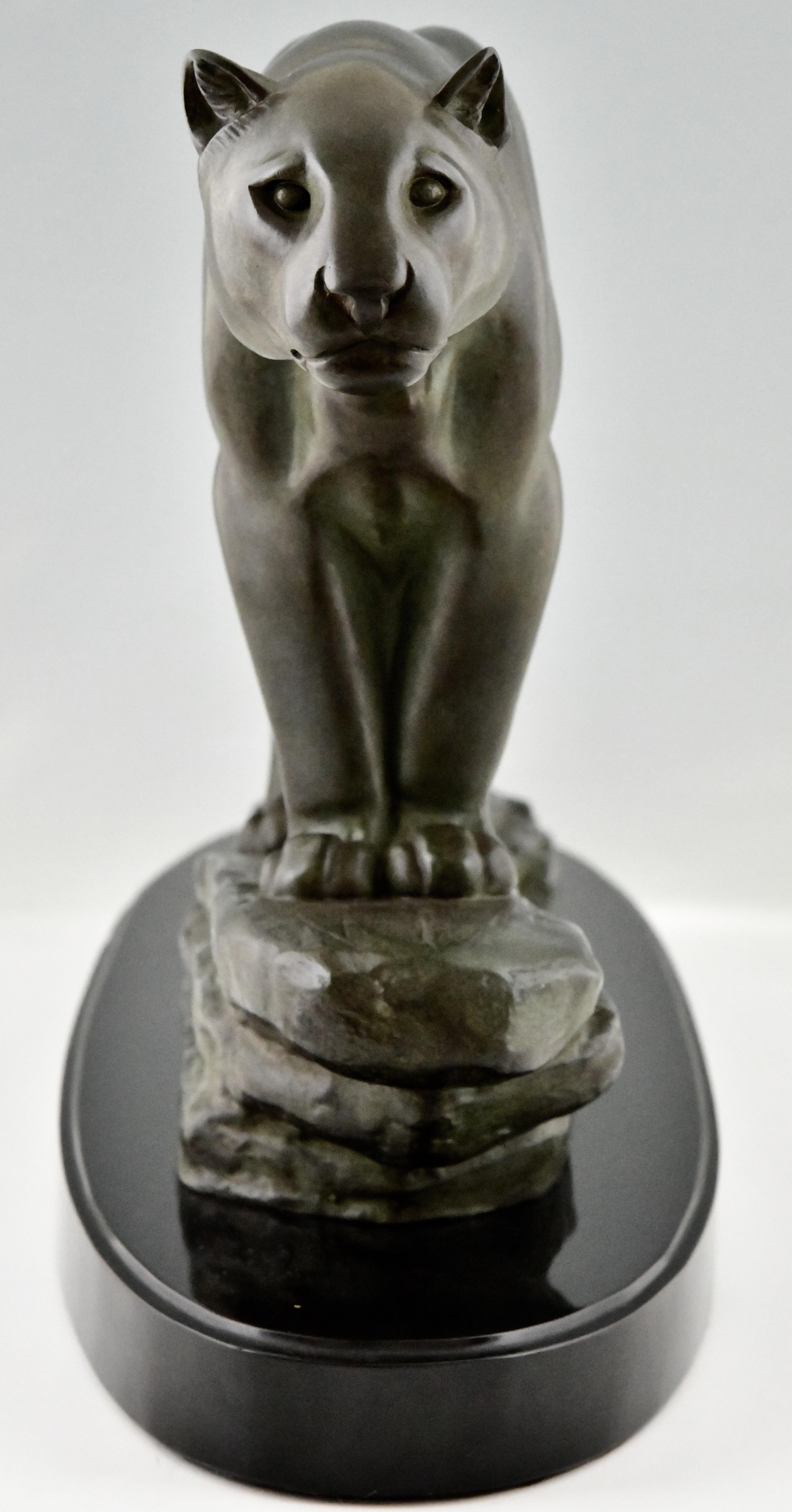 Art déco Sculpture Art Déco d'une panthère signée Cham Pseudonyme de Rulas France 1930