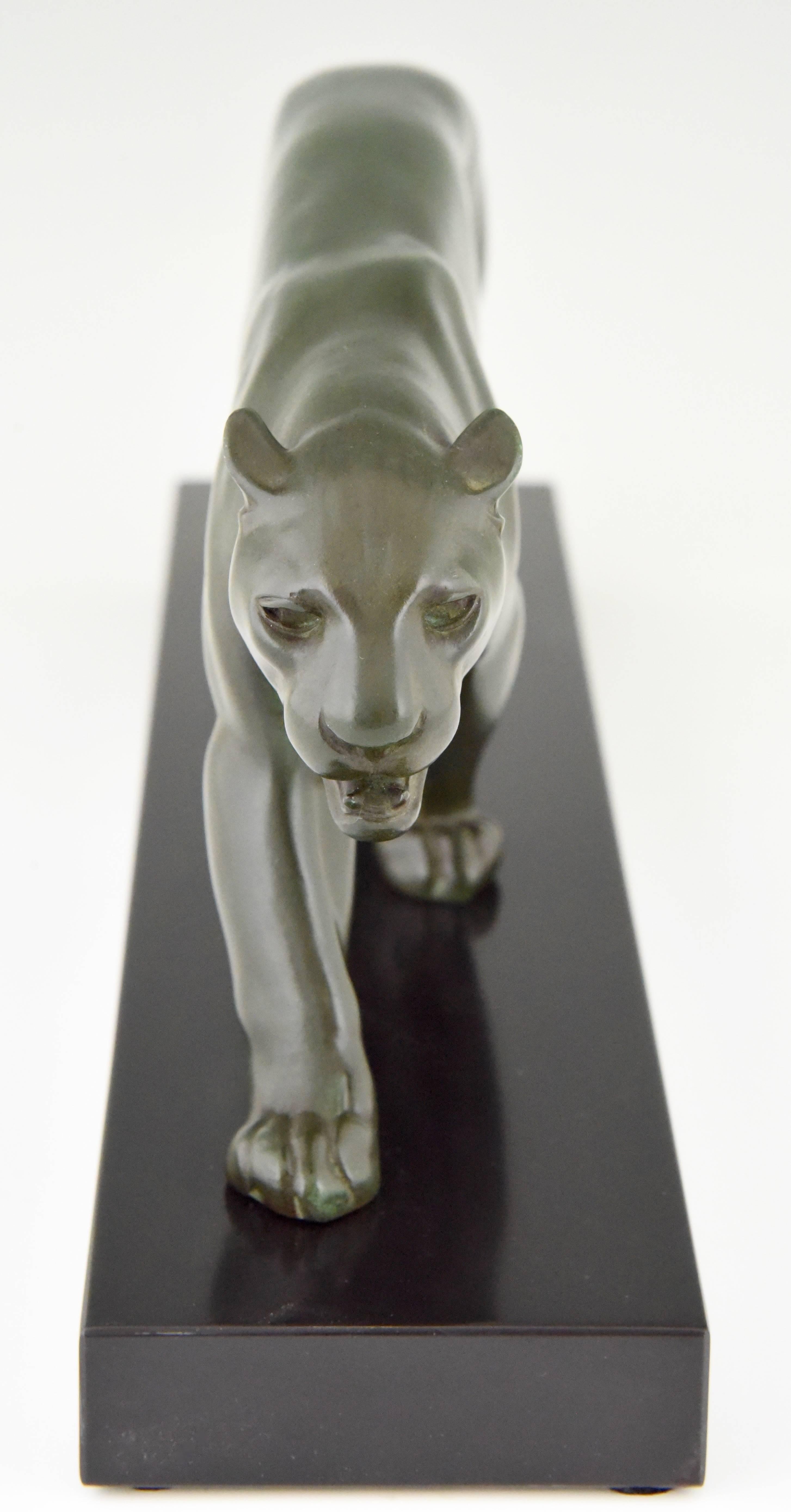 Art Deco Sculpture of a Walking Panther Max Le Verrier, France, 1930 In Good Condition In Antwerp, BE
