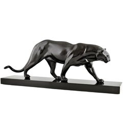 Art-déco-Skulptur eines Wanderpanthers, signiert von Rulas, Frankreich 1930.