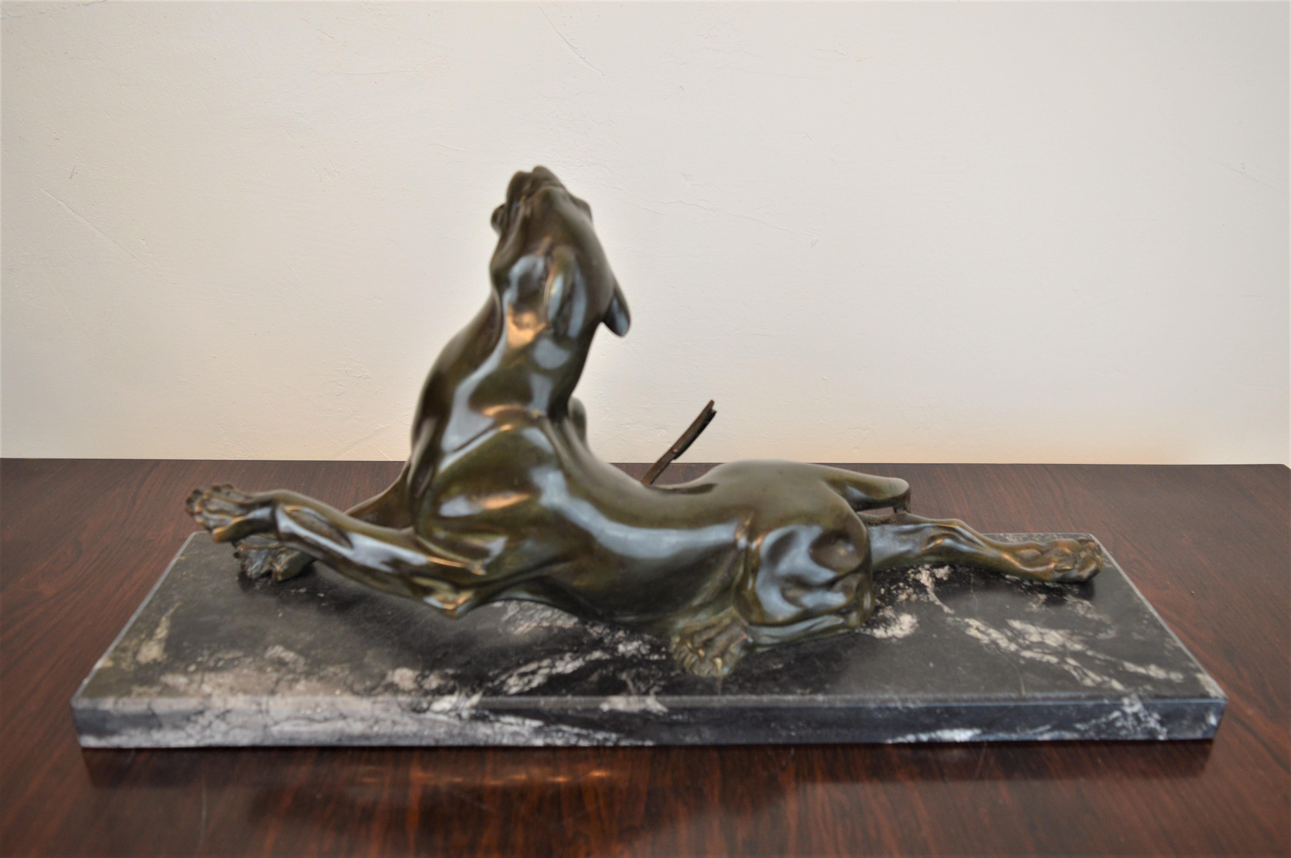 Art Deco Sculpture of a Wounded Panther in Bronze 2