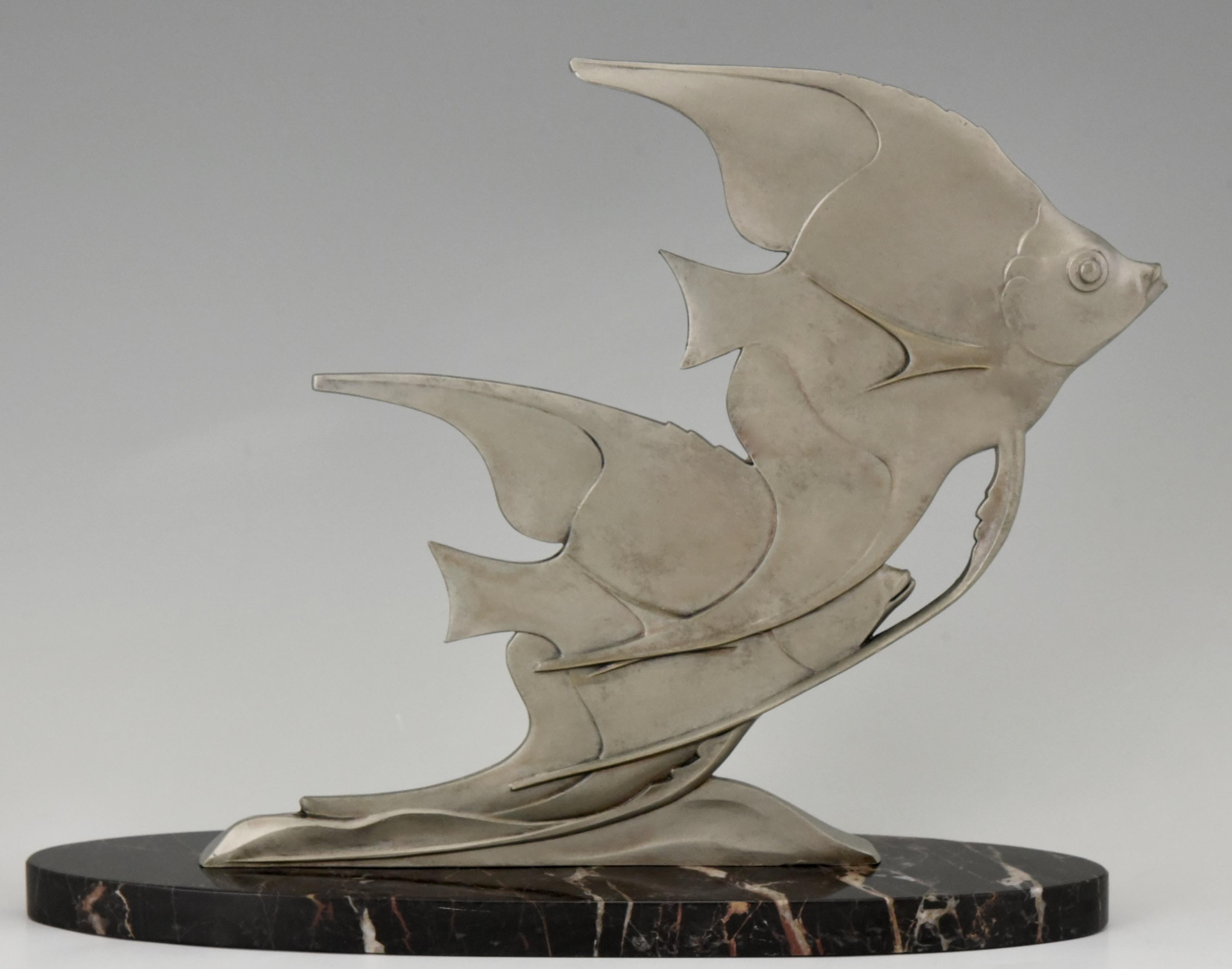 Mid-20th Century Art Deco Sculpture of Two Angelfish M. Font, France, 1930