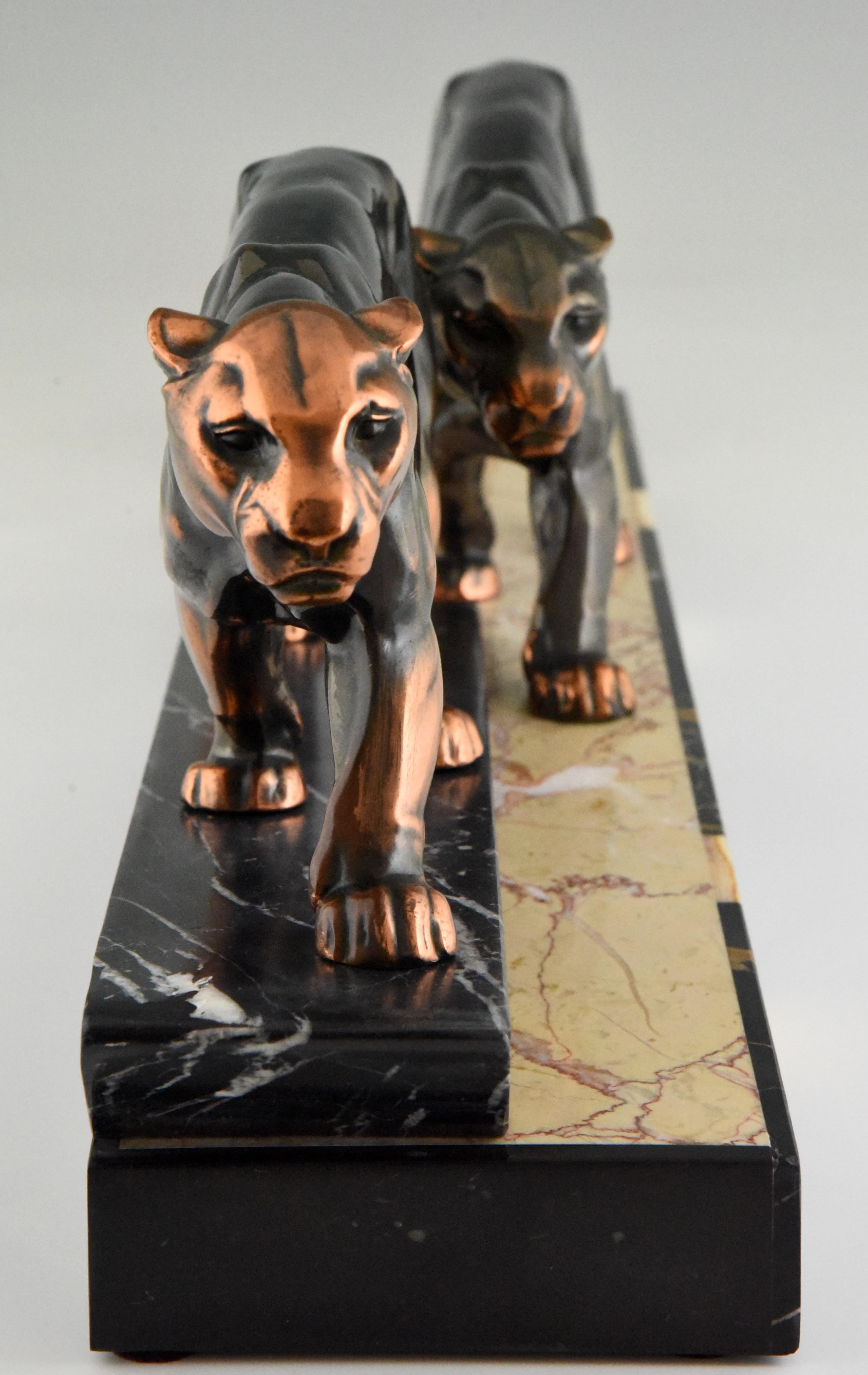 Patinated Art Deco Sculpture of Two Panthers by Alexandre Ouline, France, 1930