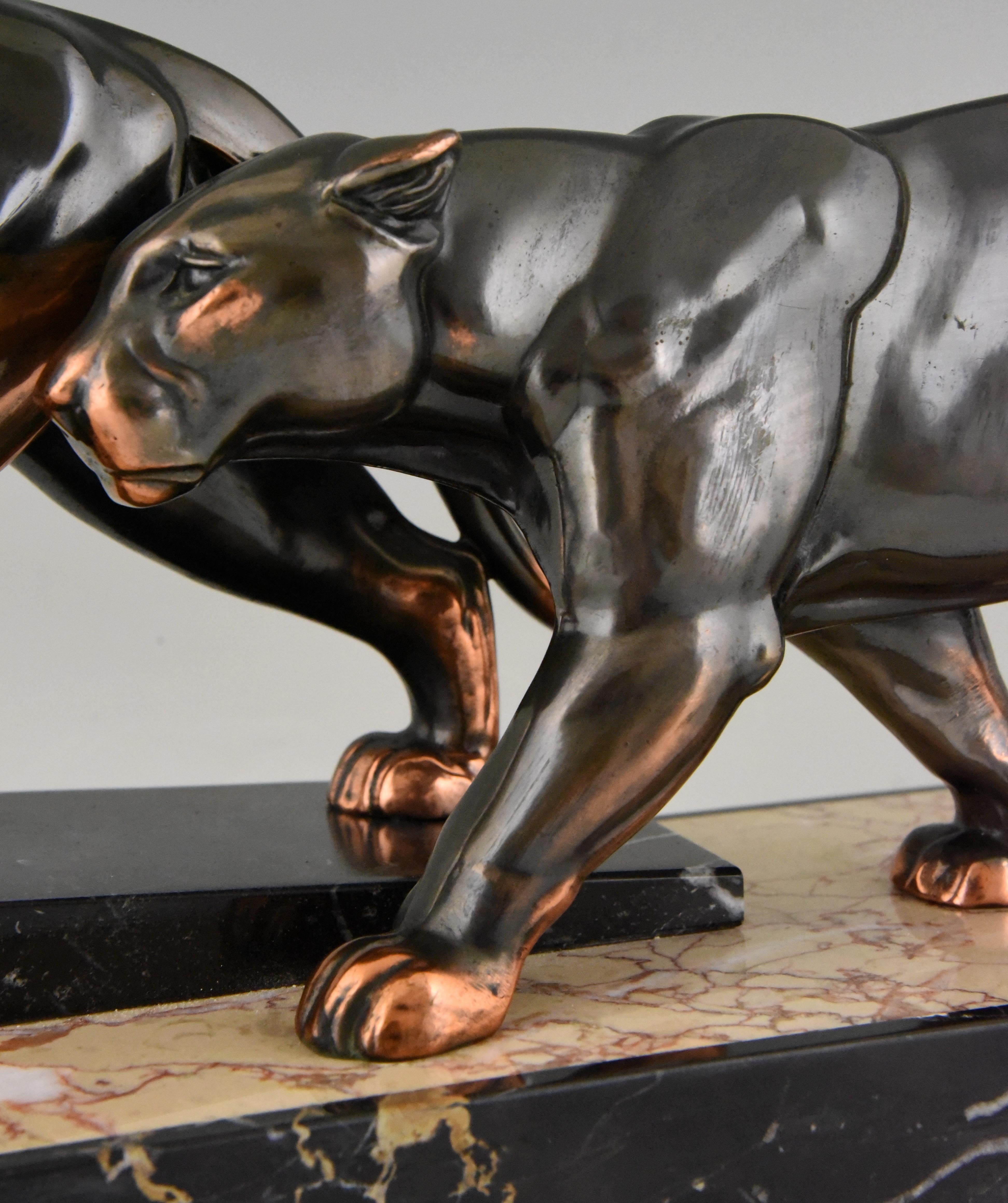 Art Deco Sculpture of Two Panthers by Alexandre Ouline, France, 1930 2