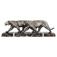 Art Deco sculpture of two panthers signed by Rulas France 1930 L. 32 inch. 
