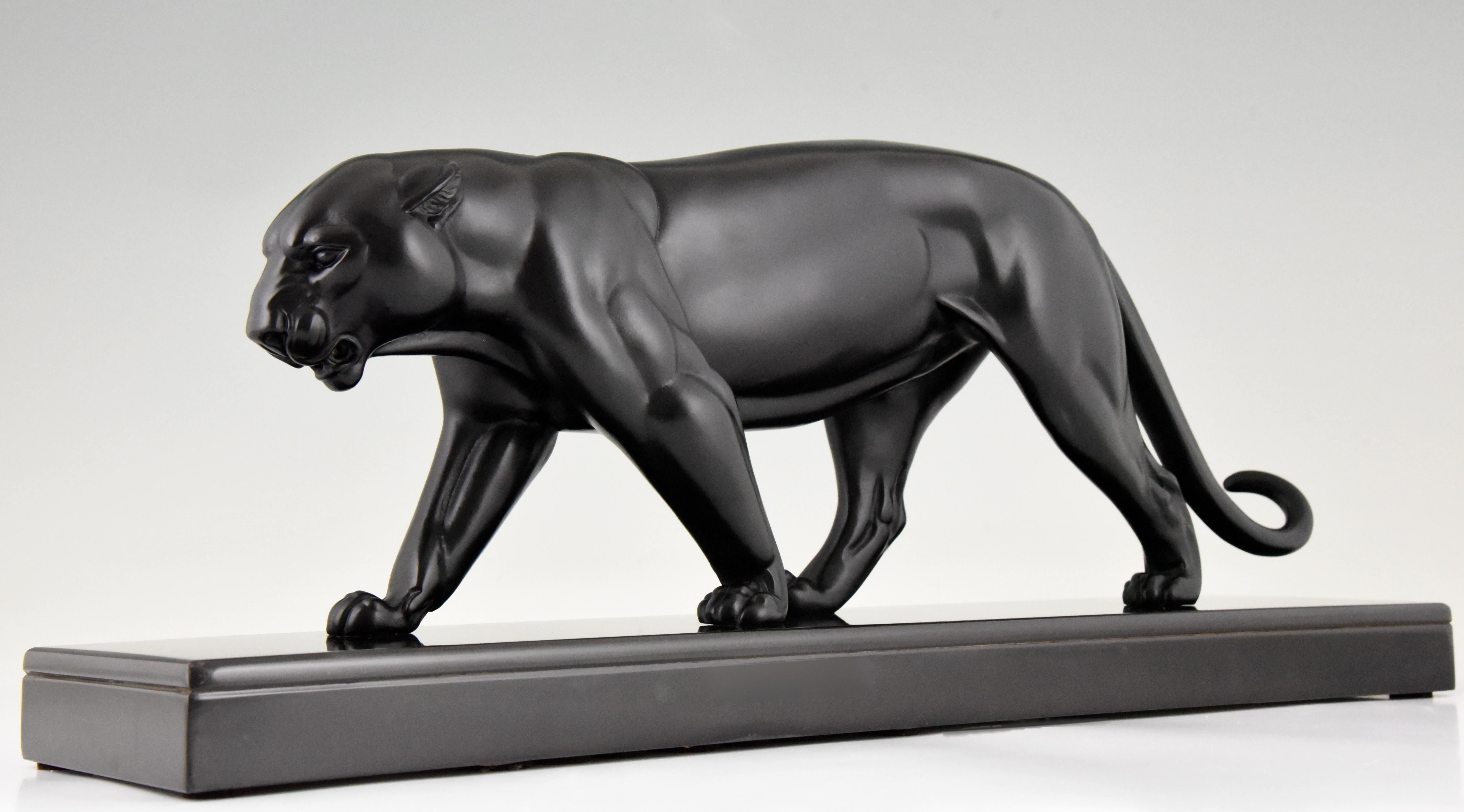 Français Sculpture Art déco Panthère Irénée Rochard, France, 1930