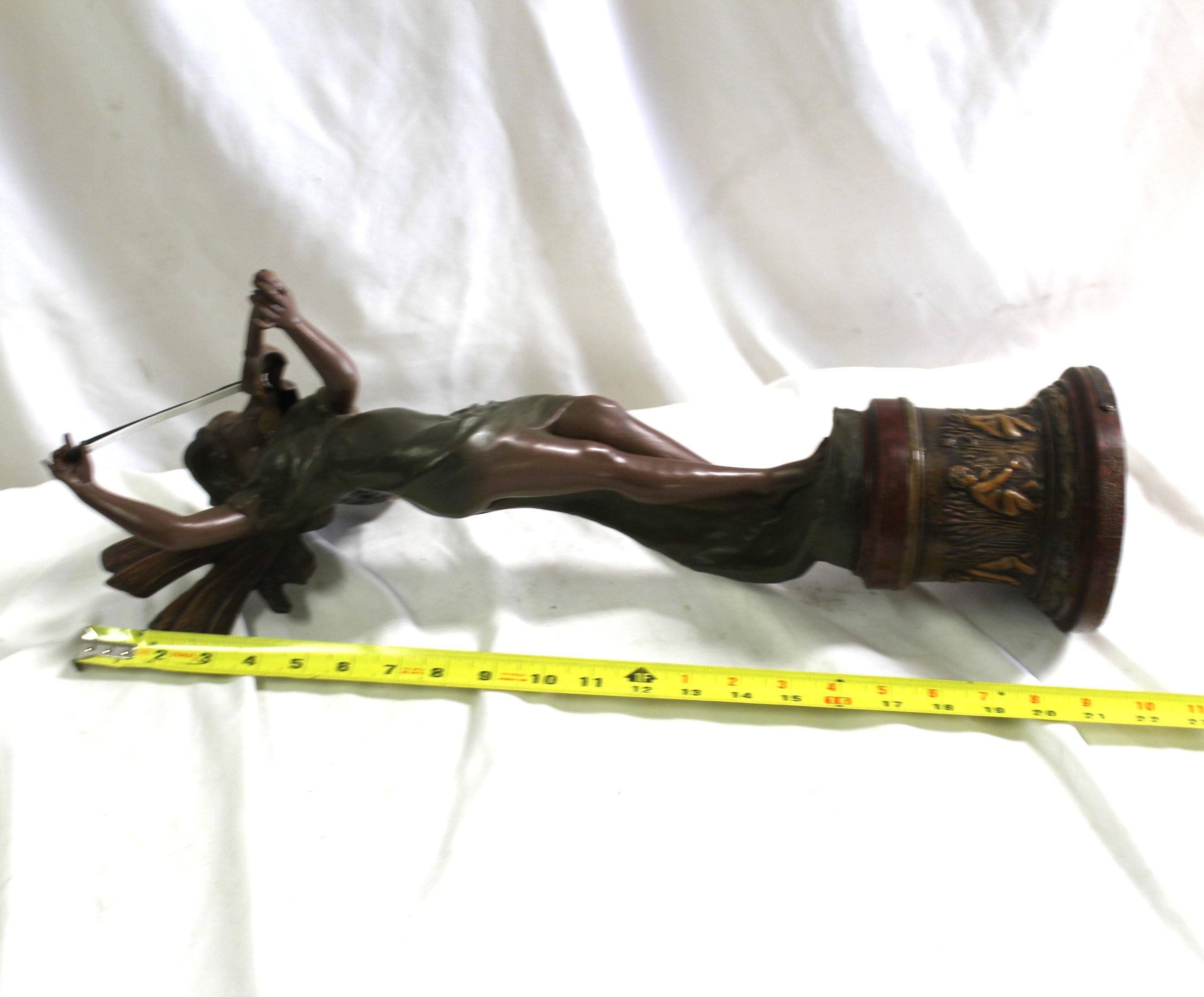 Sculpture Art déco, Pixy avec violon  Antique   en vente 4
